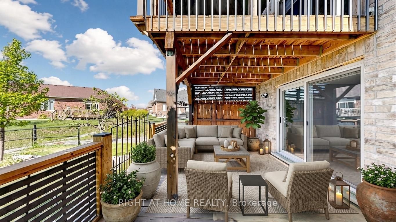 126 Kingsmere Crescent Property Photo 40