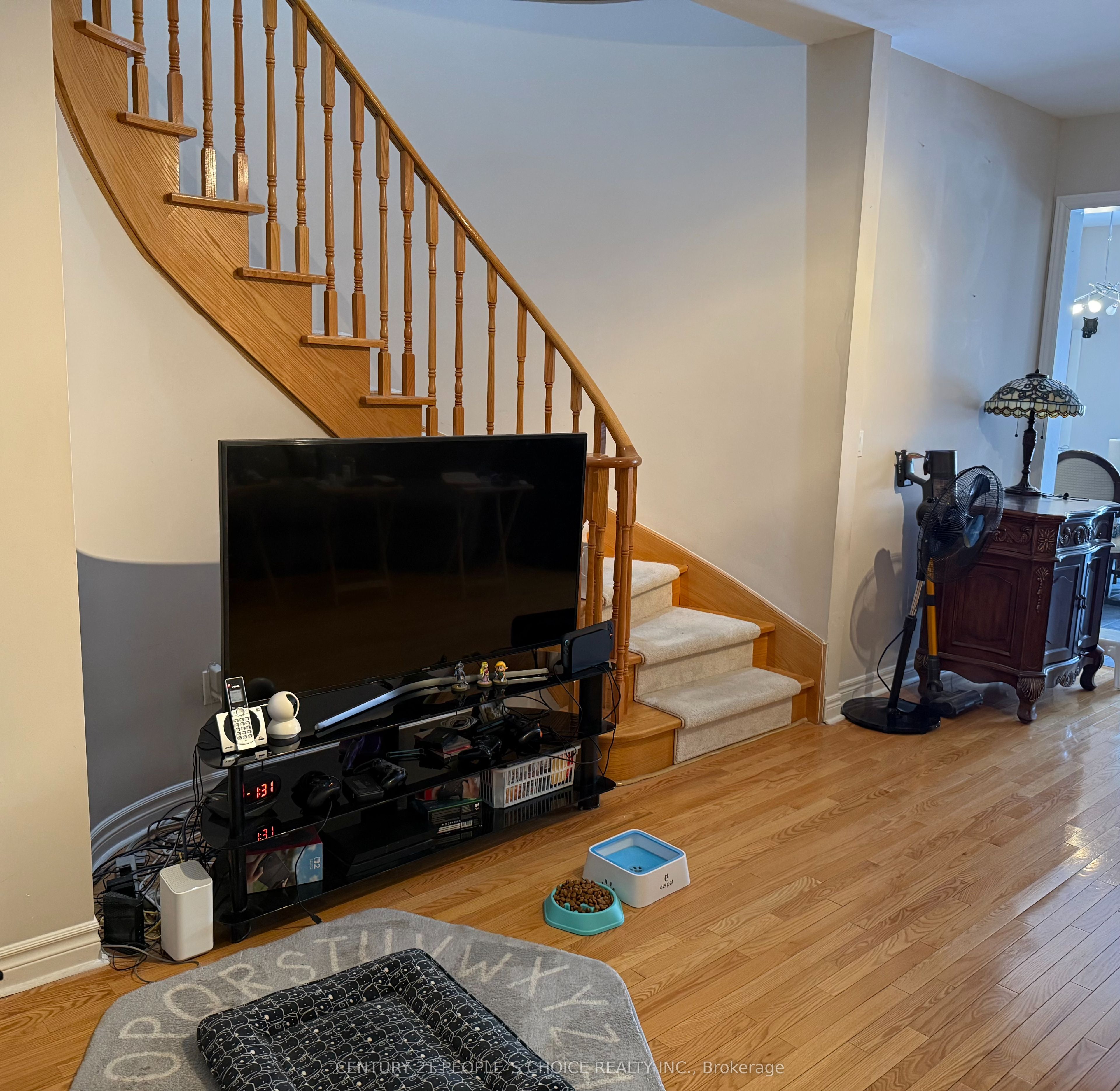 76 Daniel Reaman Crescent Nw Property Photo 7