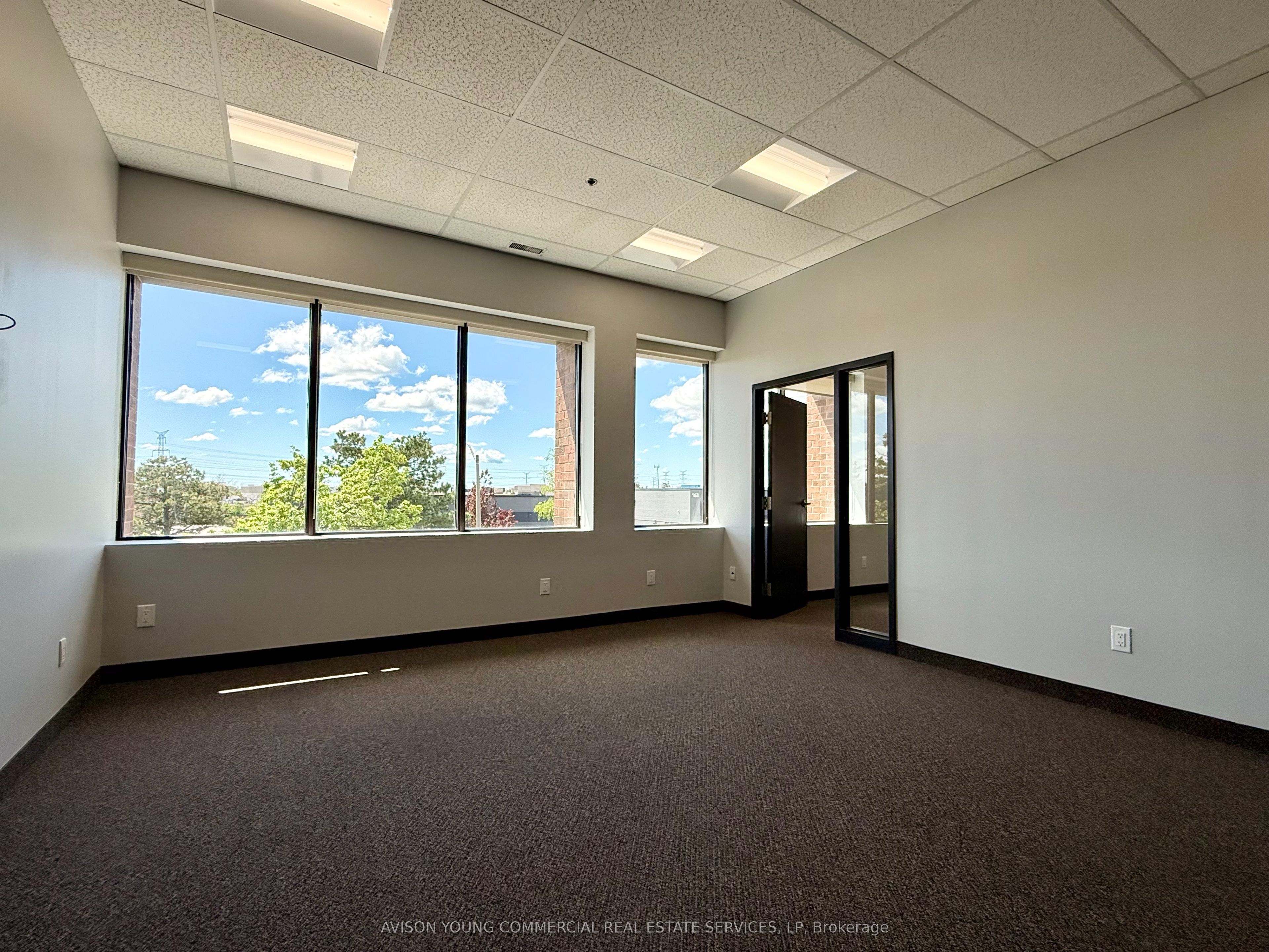 180 Jardin Drive 9 Property Photo 2