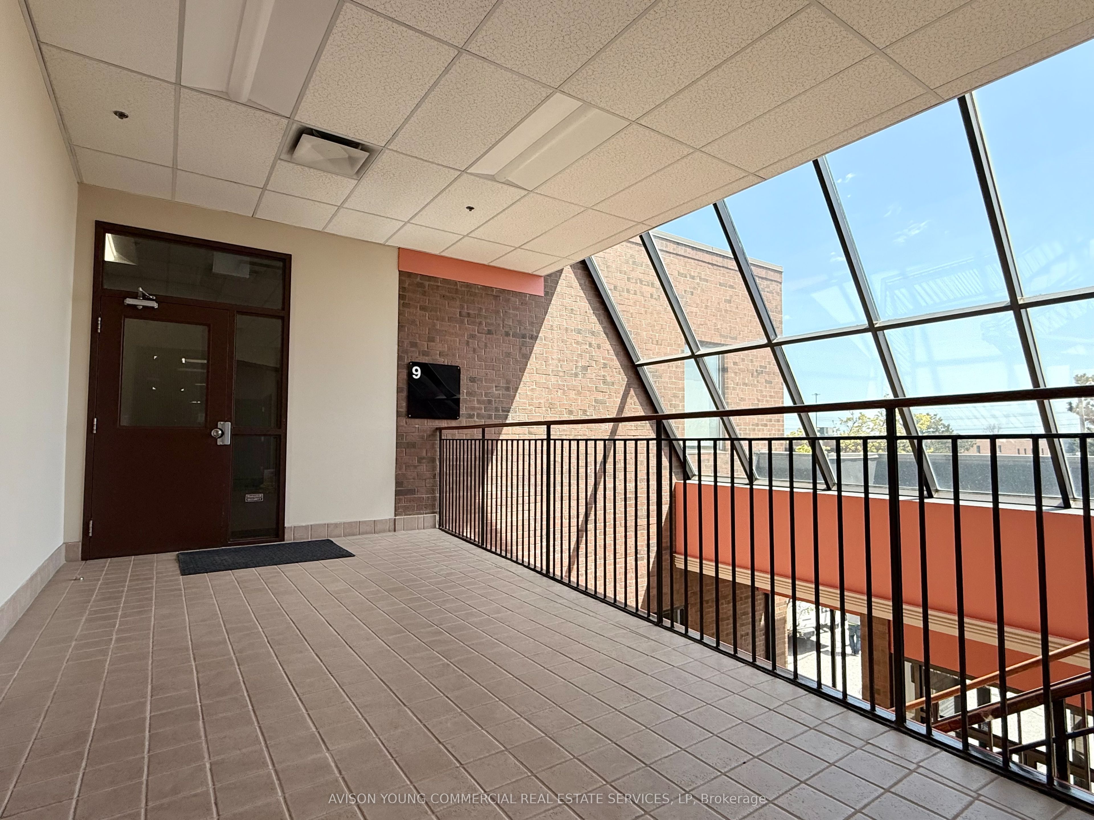 180 Jardin Drive 9 Property Photo 10