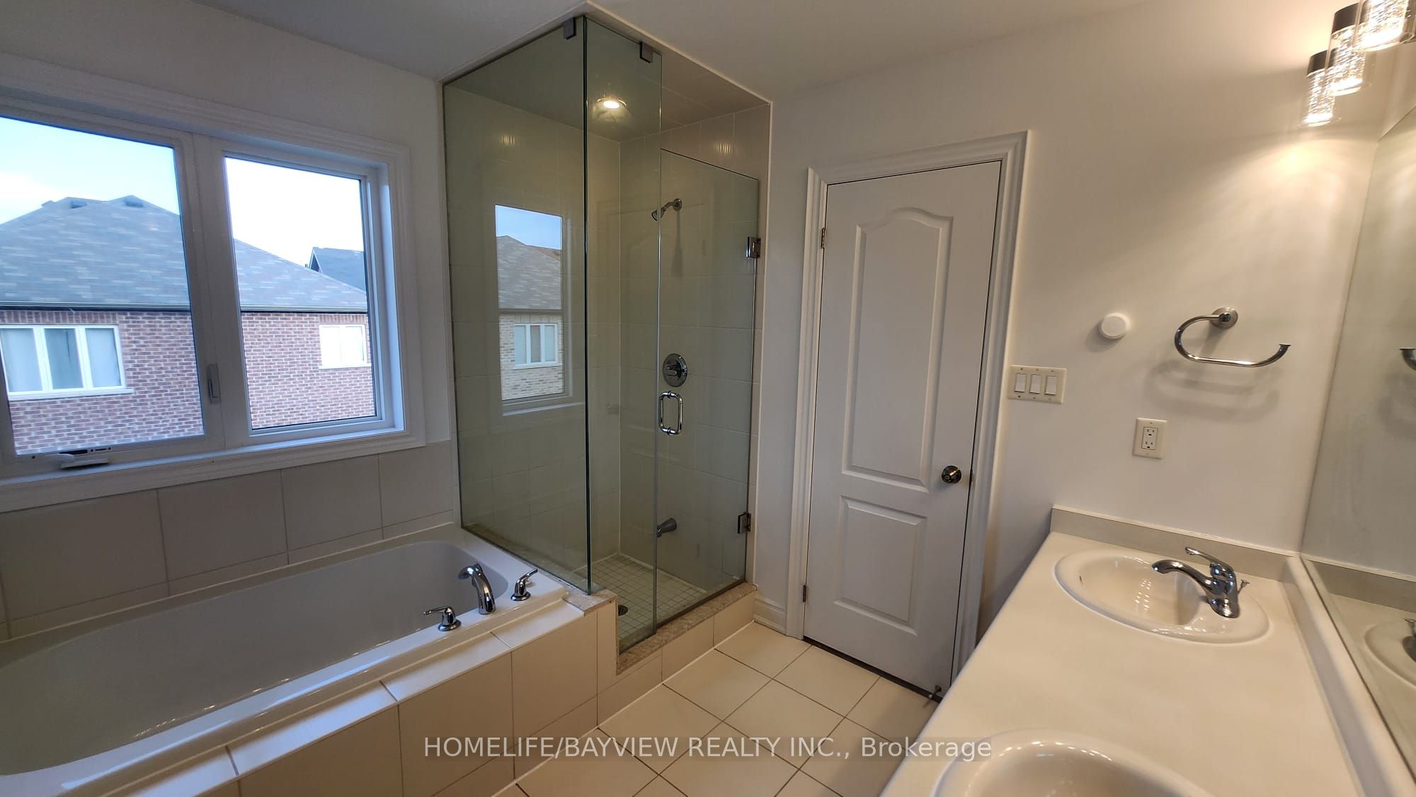 1263 Peelar Crescent Property Photo 16