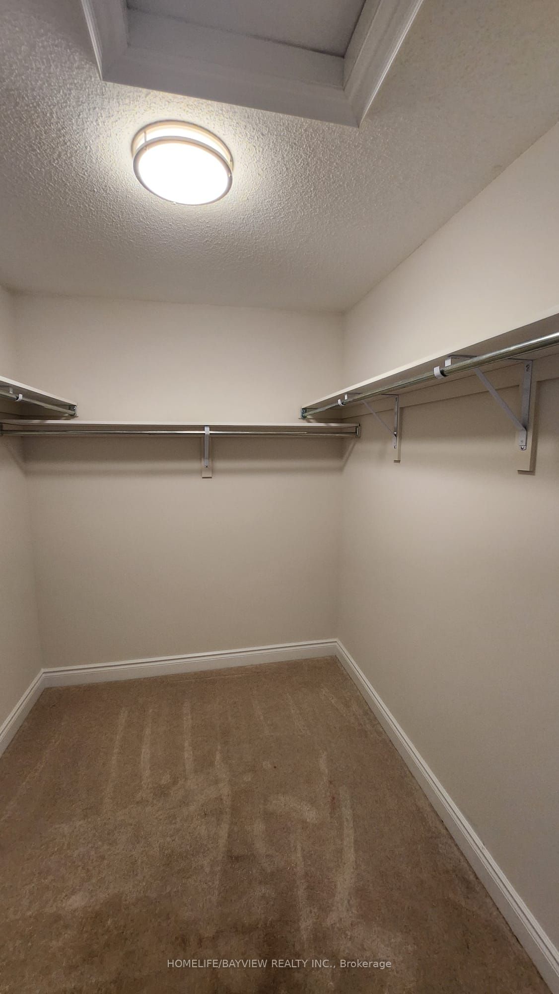 1263 Peelar Crescent Property Photo 17