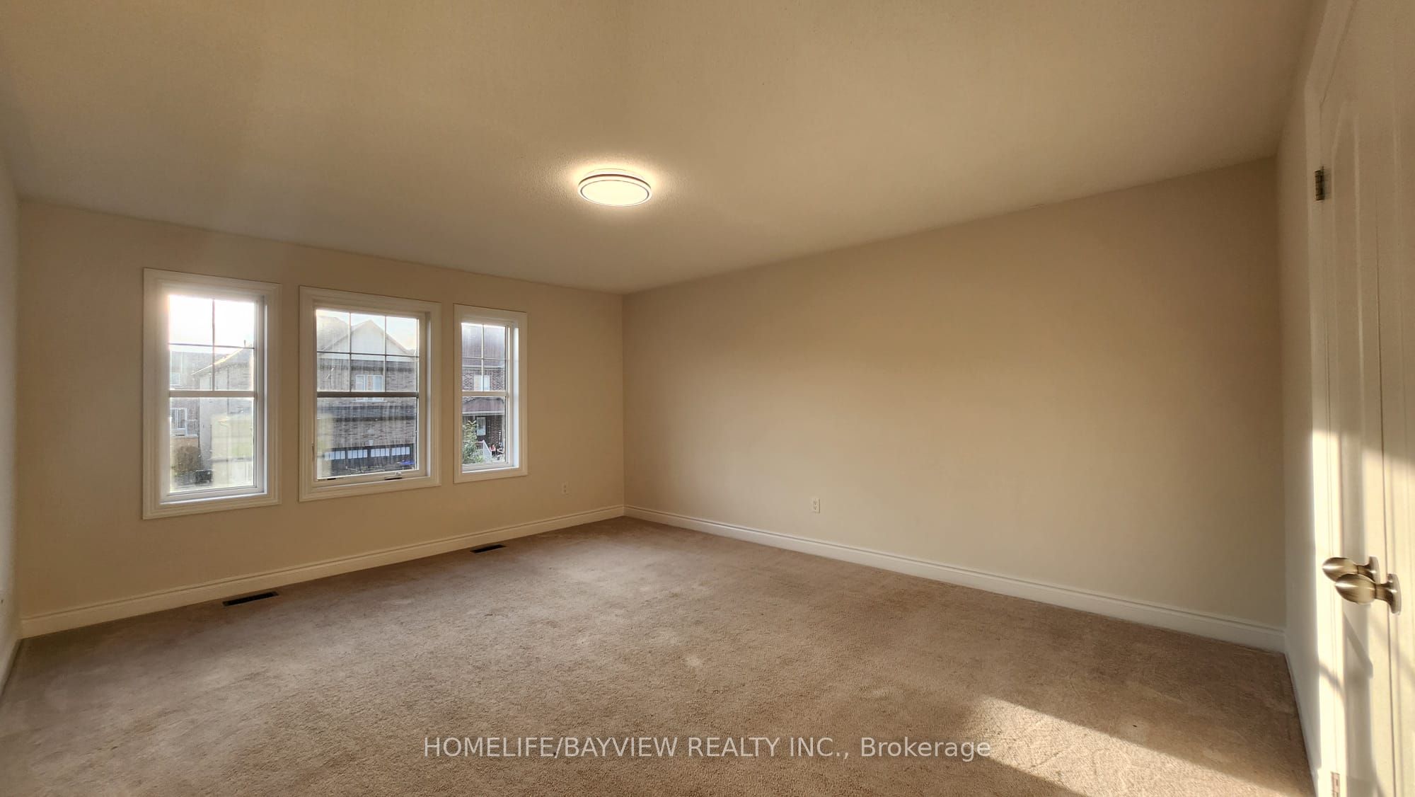 1263 Peelar Crescent Property Photo 24