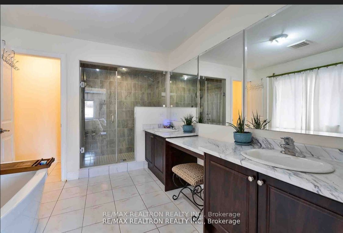 16 Prunella Crescent Property Photo 17