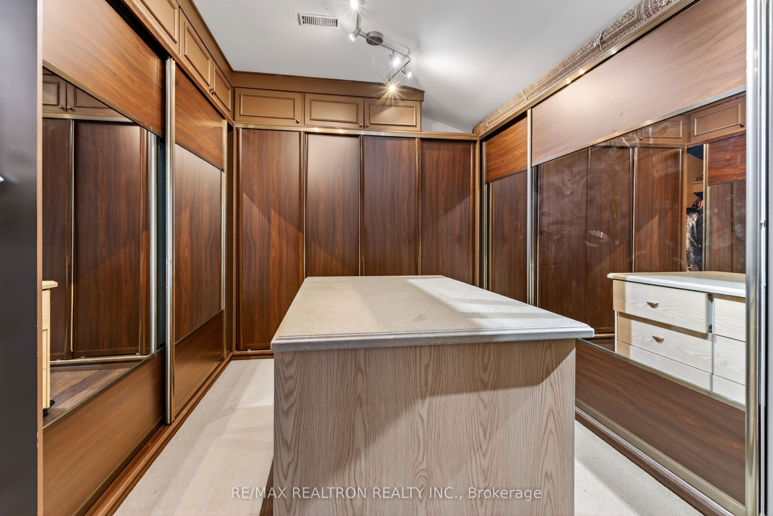 30 Thornlea Road Property Photo 28