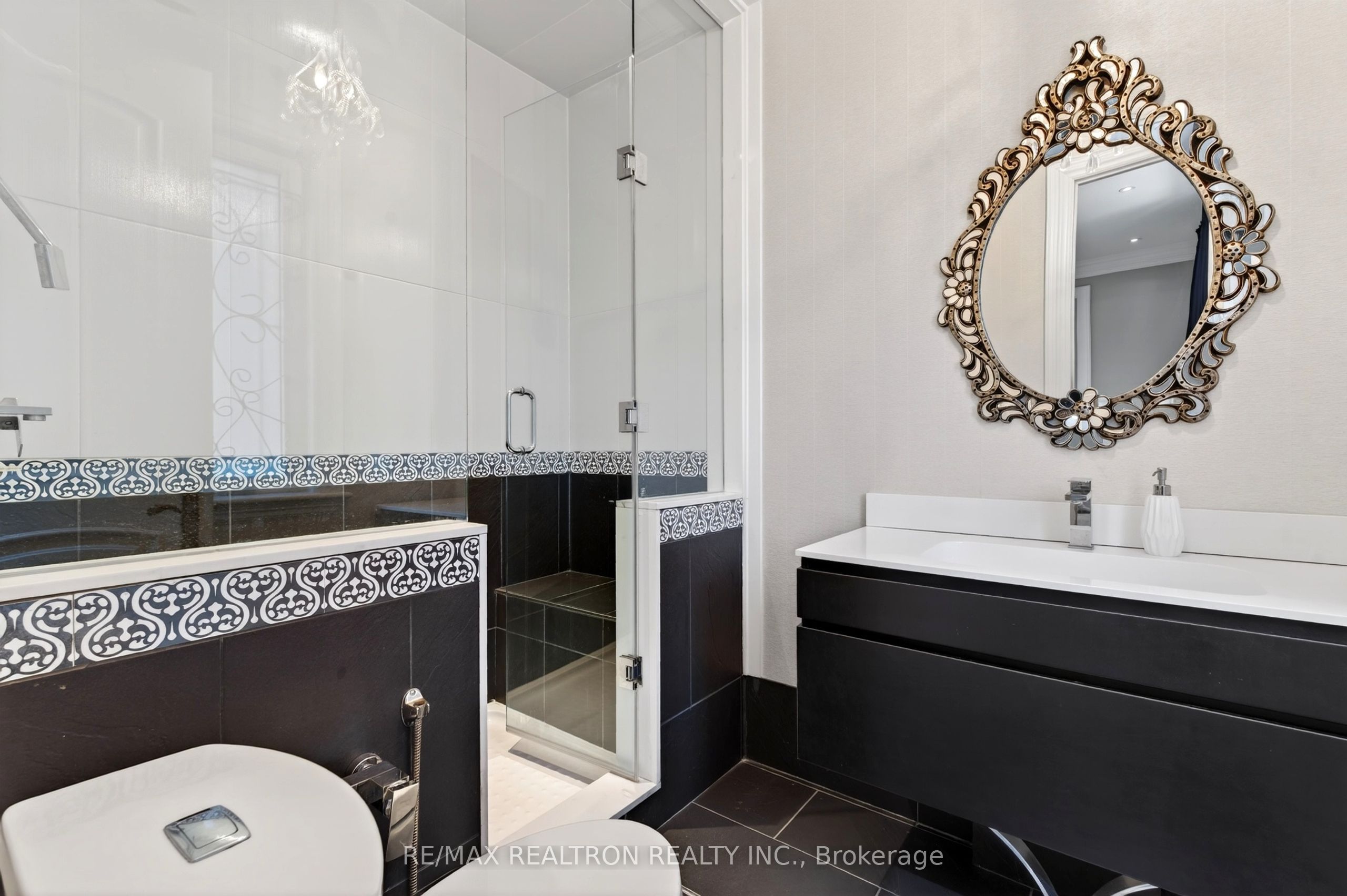 30 Thornlea Road Property Photo 31