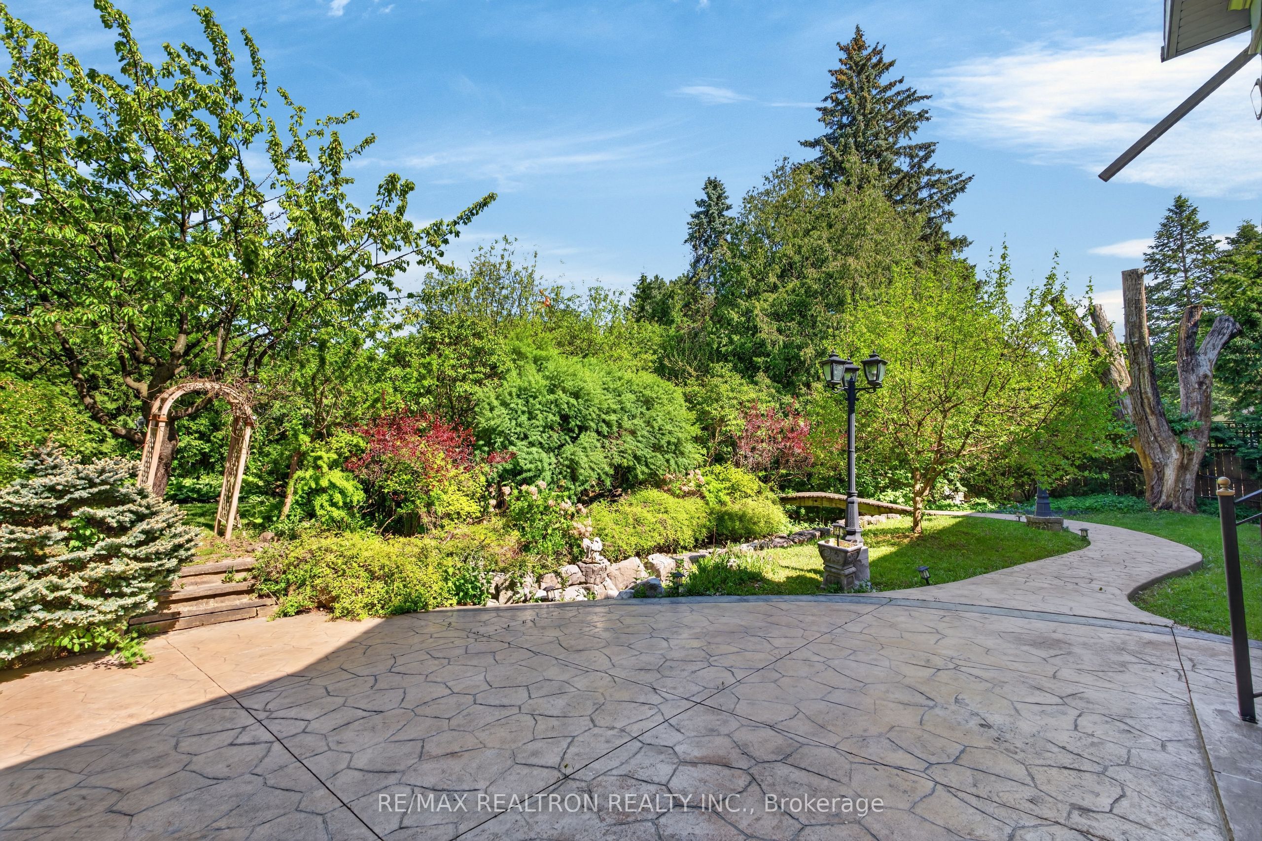 30 Thornlea Road Property Photo 46