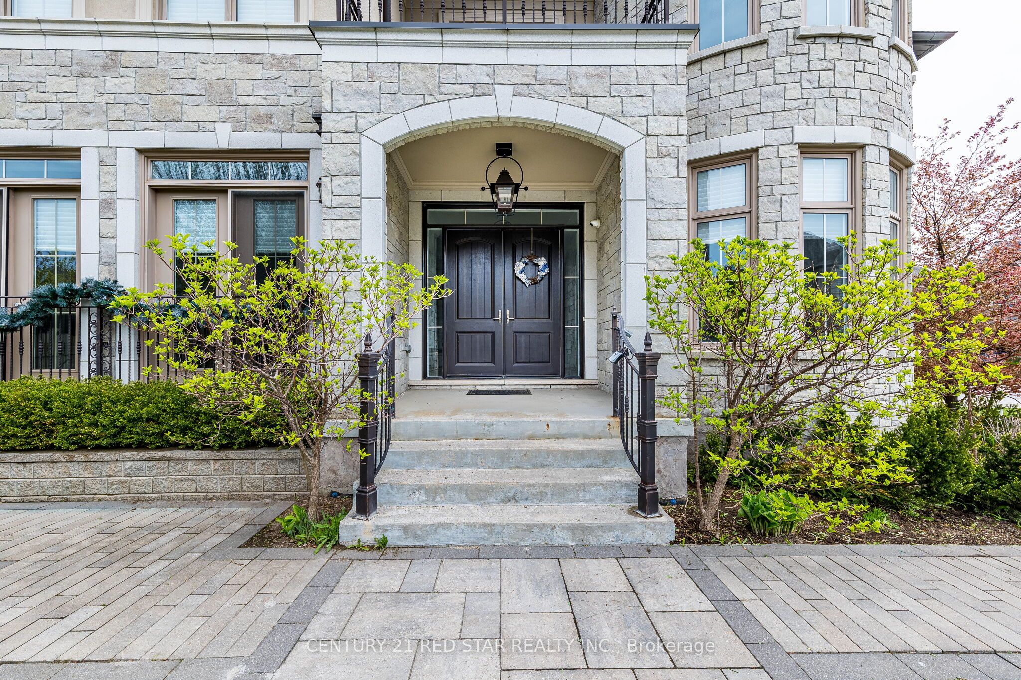 62 Langdon Drive Property Photo 3