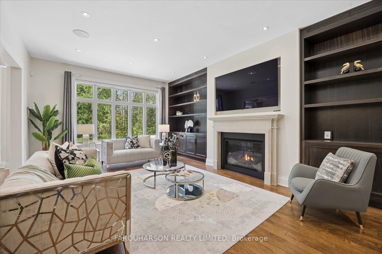 19 Glenhill Trail Property Photo 6