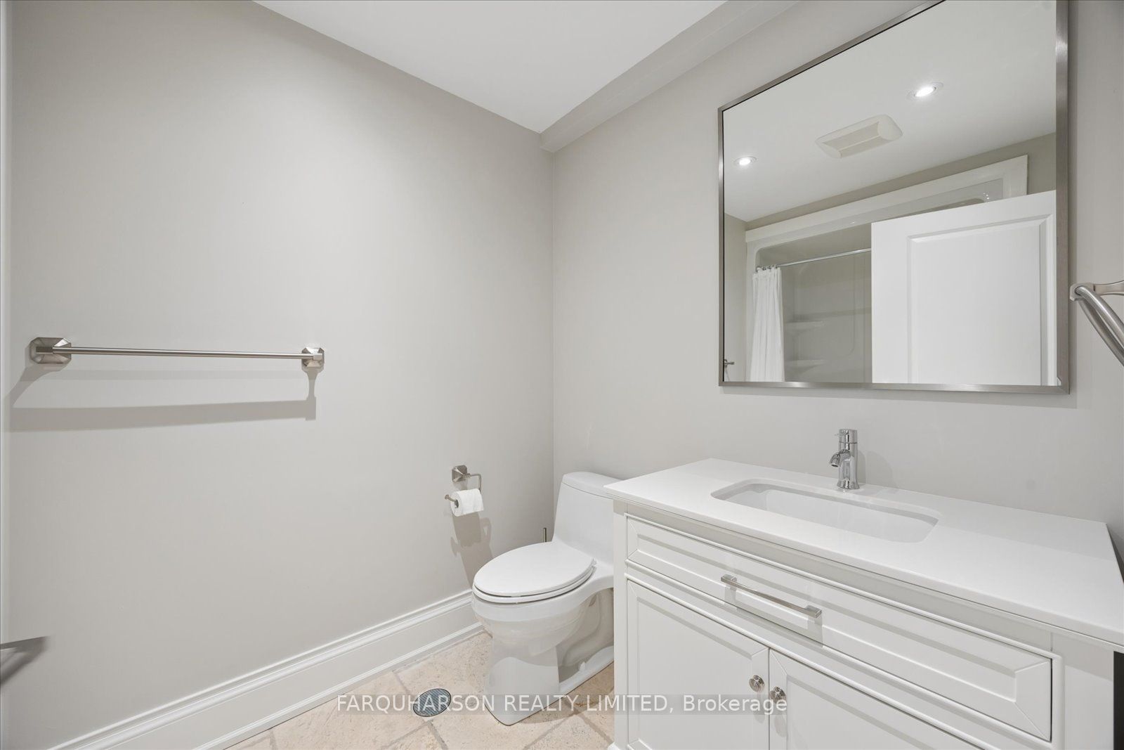 19 Glenhill Trail Property Photo 27