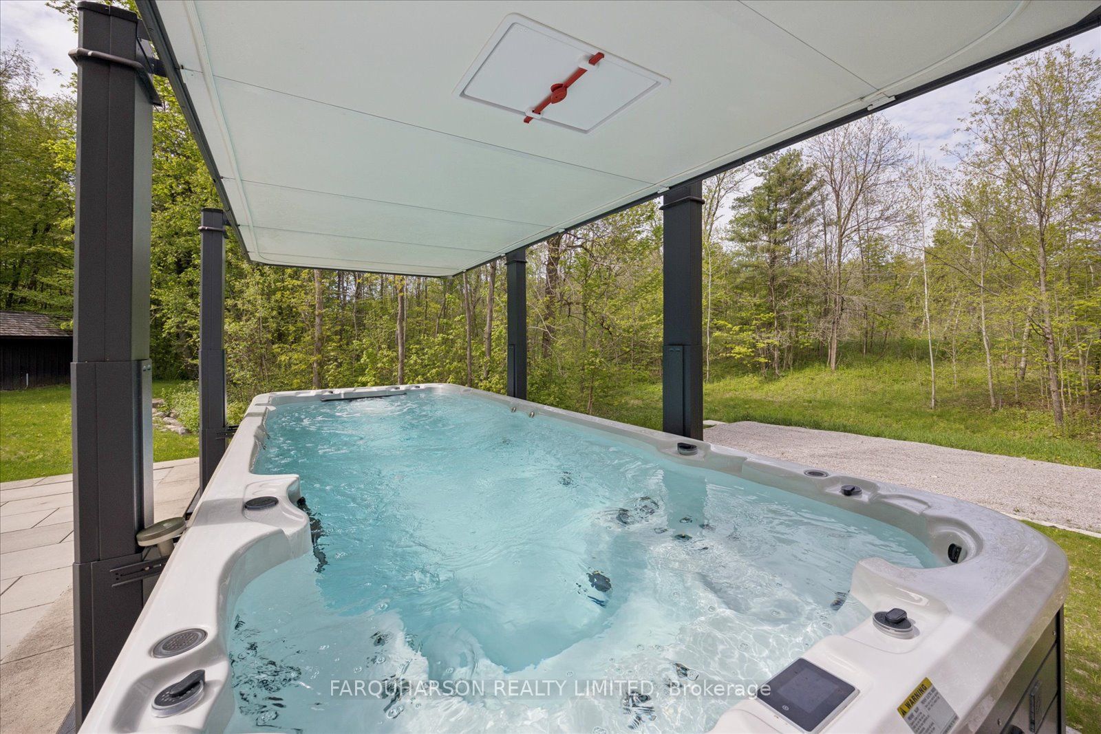 19 Glenhill Trail Property Photo 31