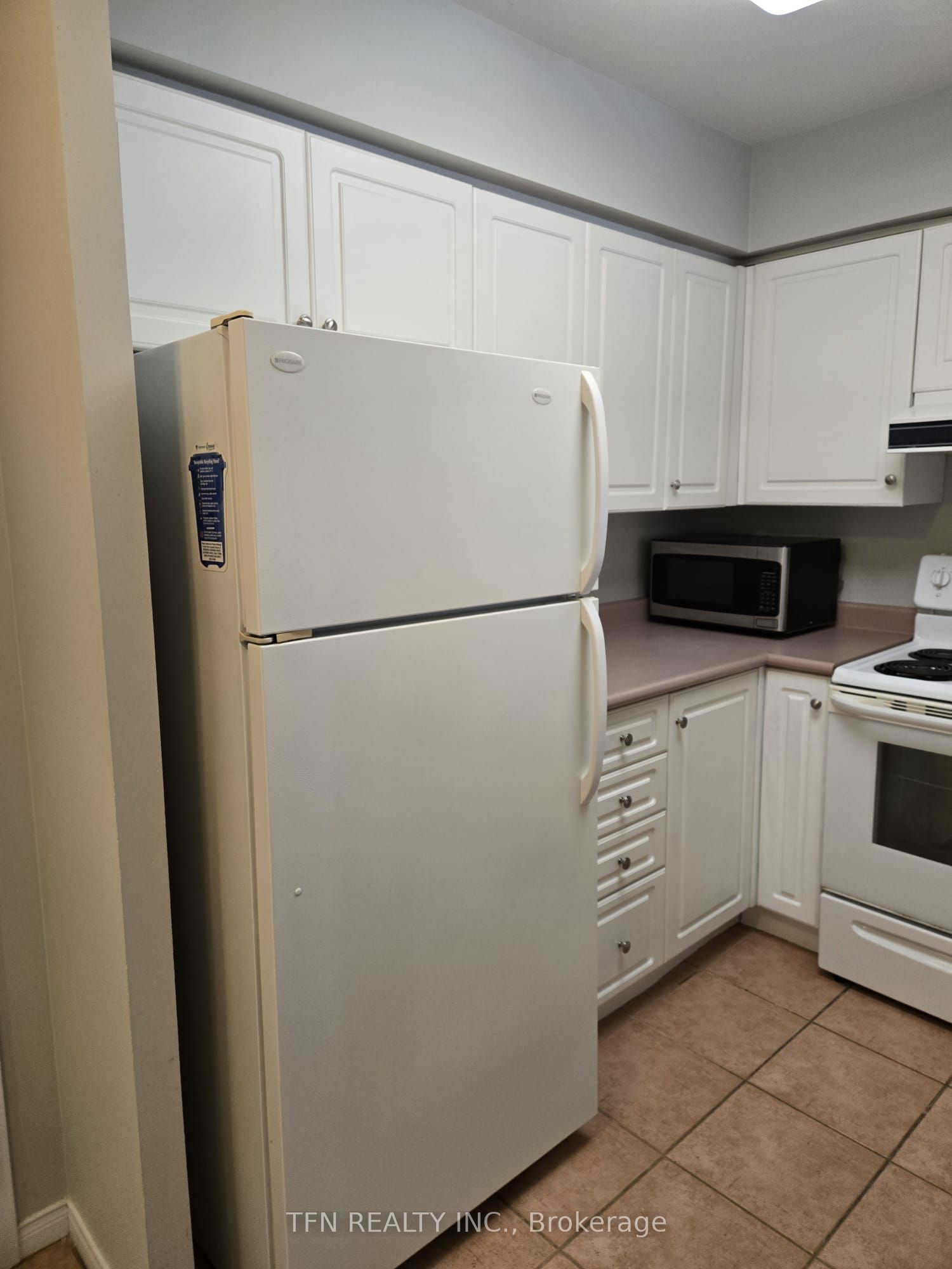 1 Emerald Lane 309 Property Photo 6