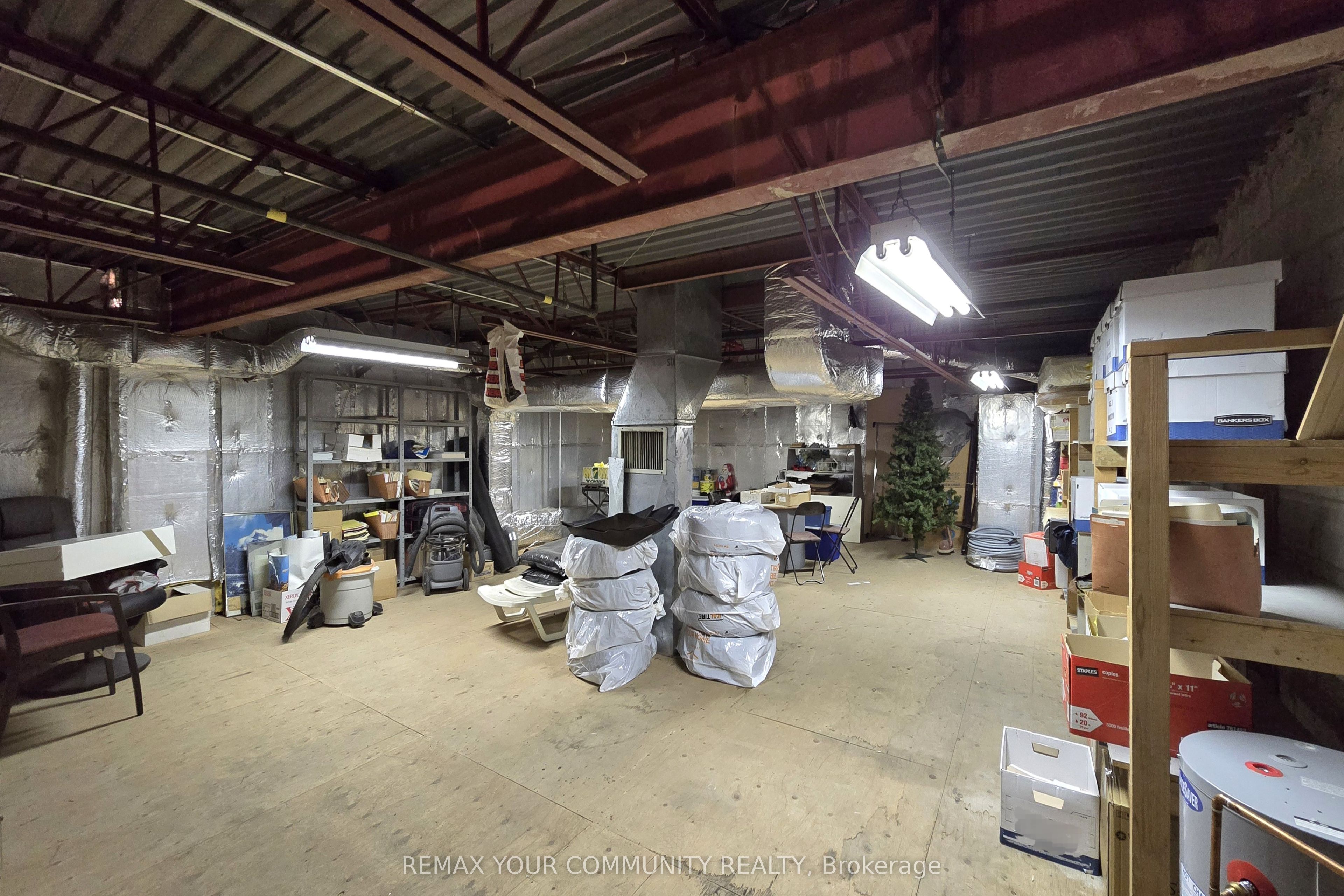 8600 Keele Street 4 Property Photo 8