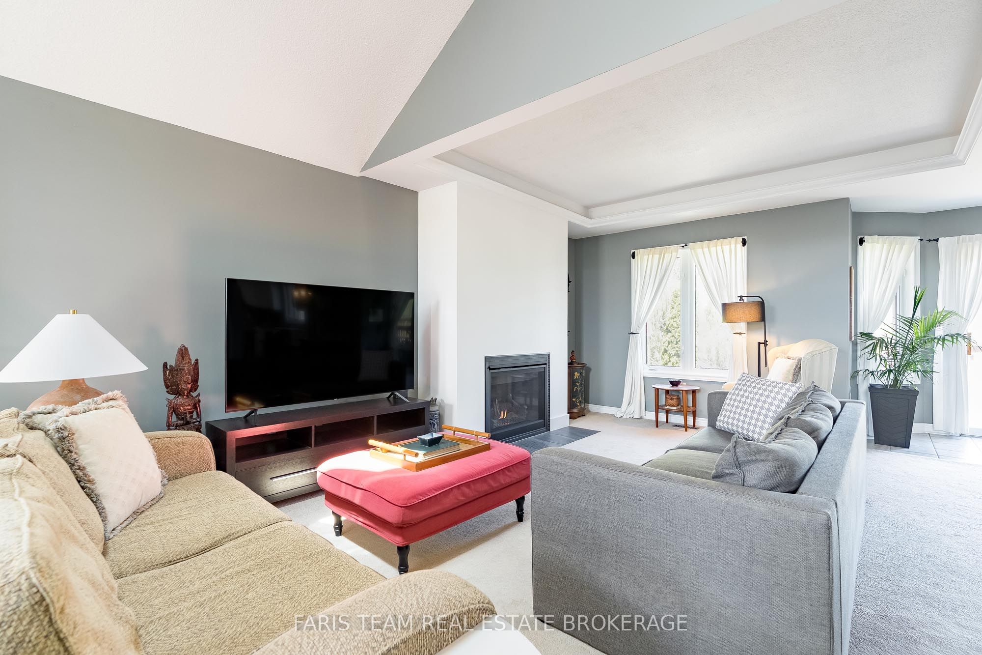 616 Glen Cedar Crescent Property Photo 14