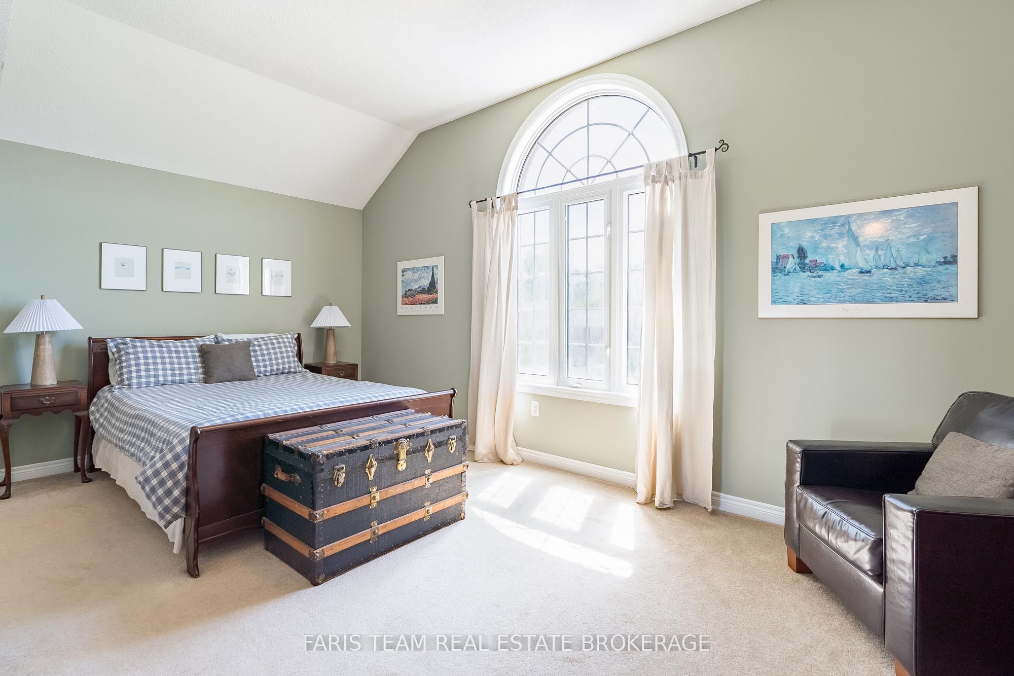 616 Glen Cedar Crescent Property Photo 22