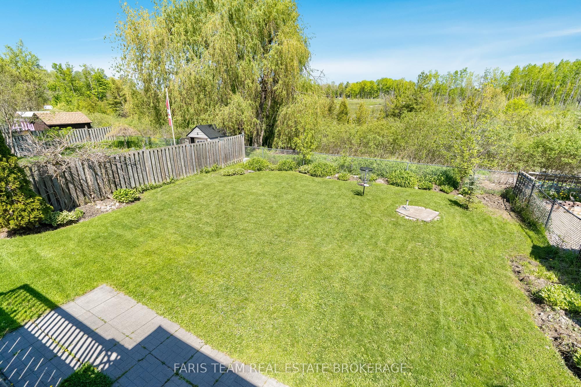 616 Glen Cedar Crescent Property Photo 41