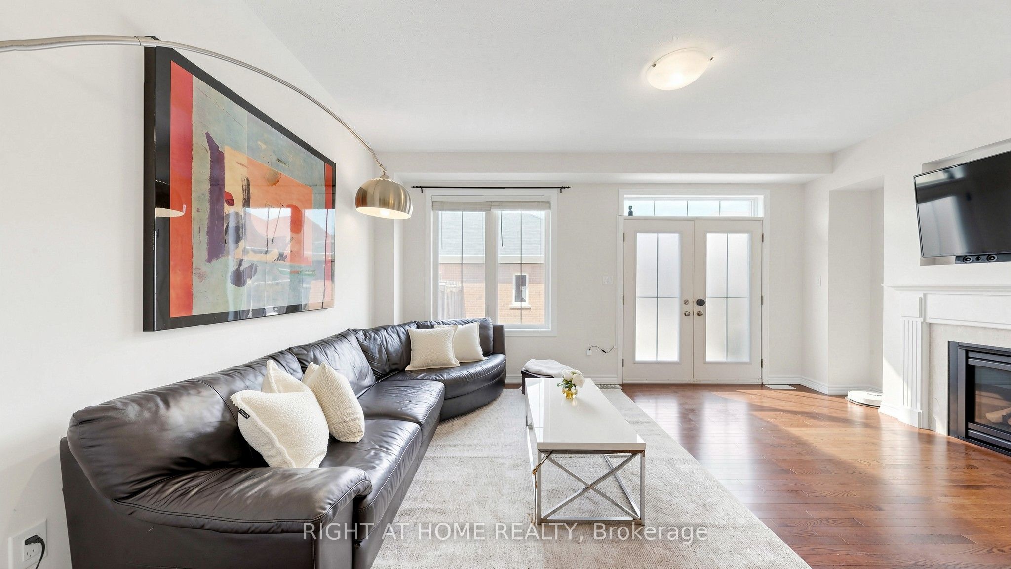 208 Cornell Park Avenue Property Photo 4