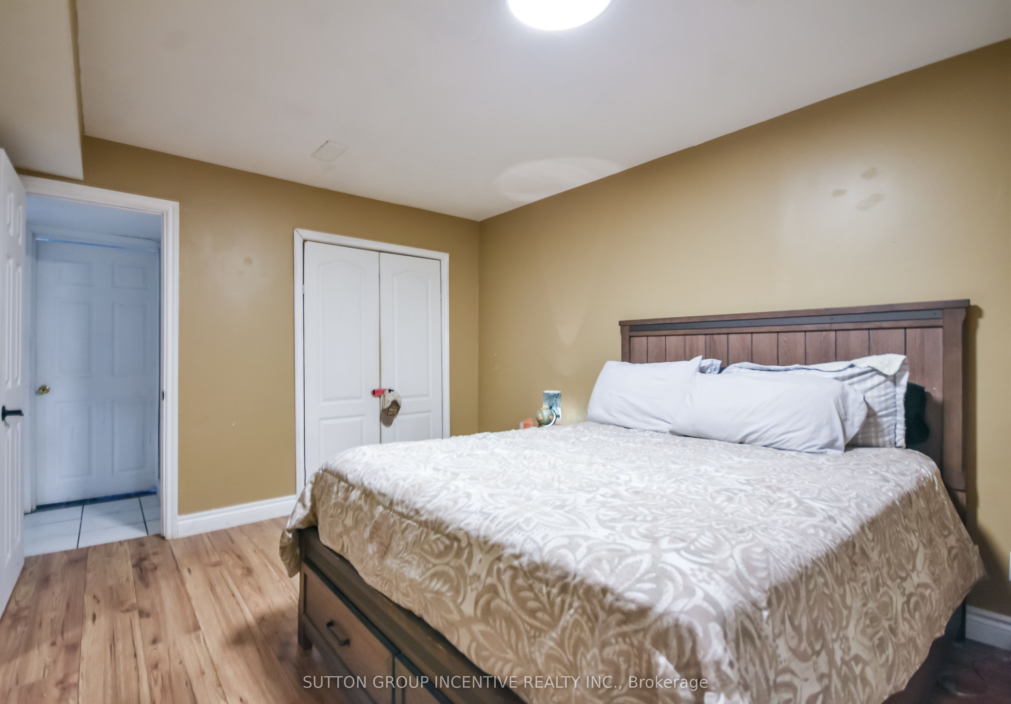 2448 Wallace Avenue Property Photo 33