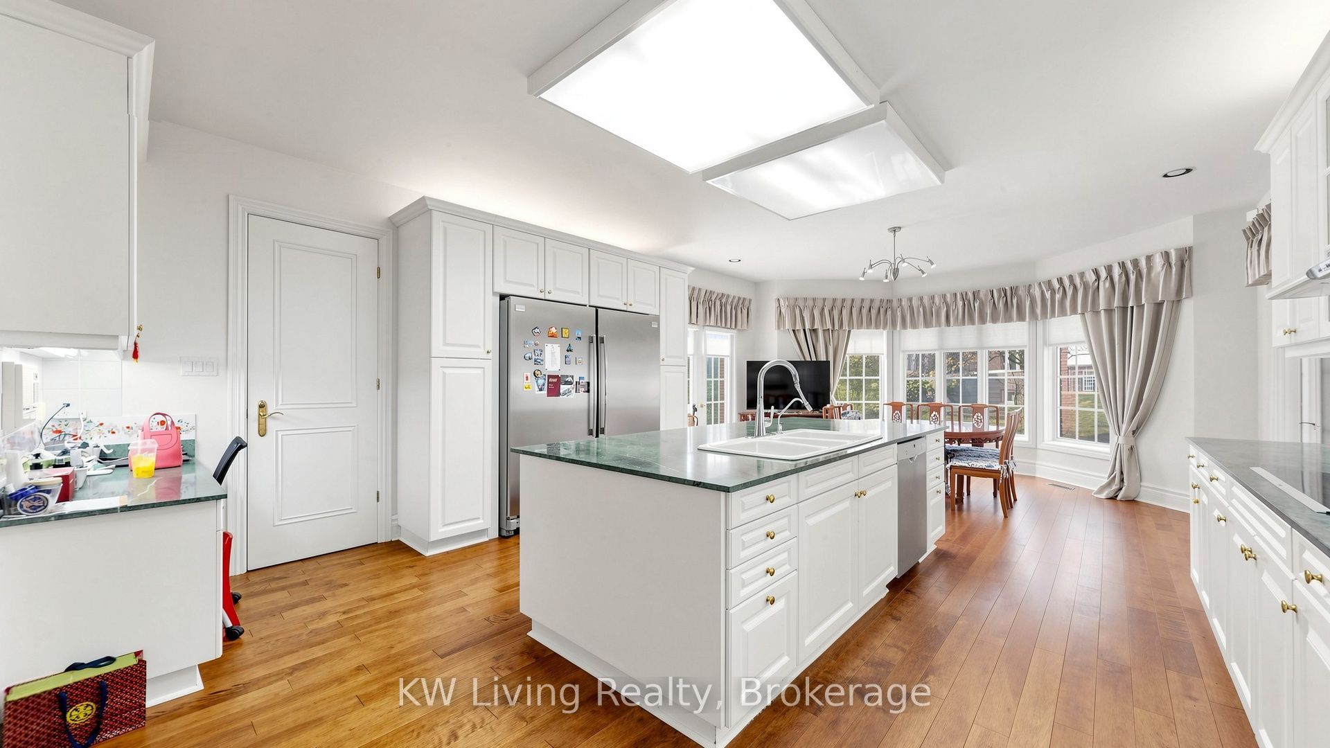 2 Cortina Court N Property Photo 14