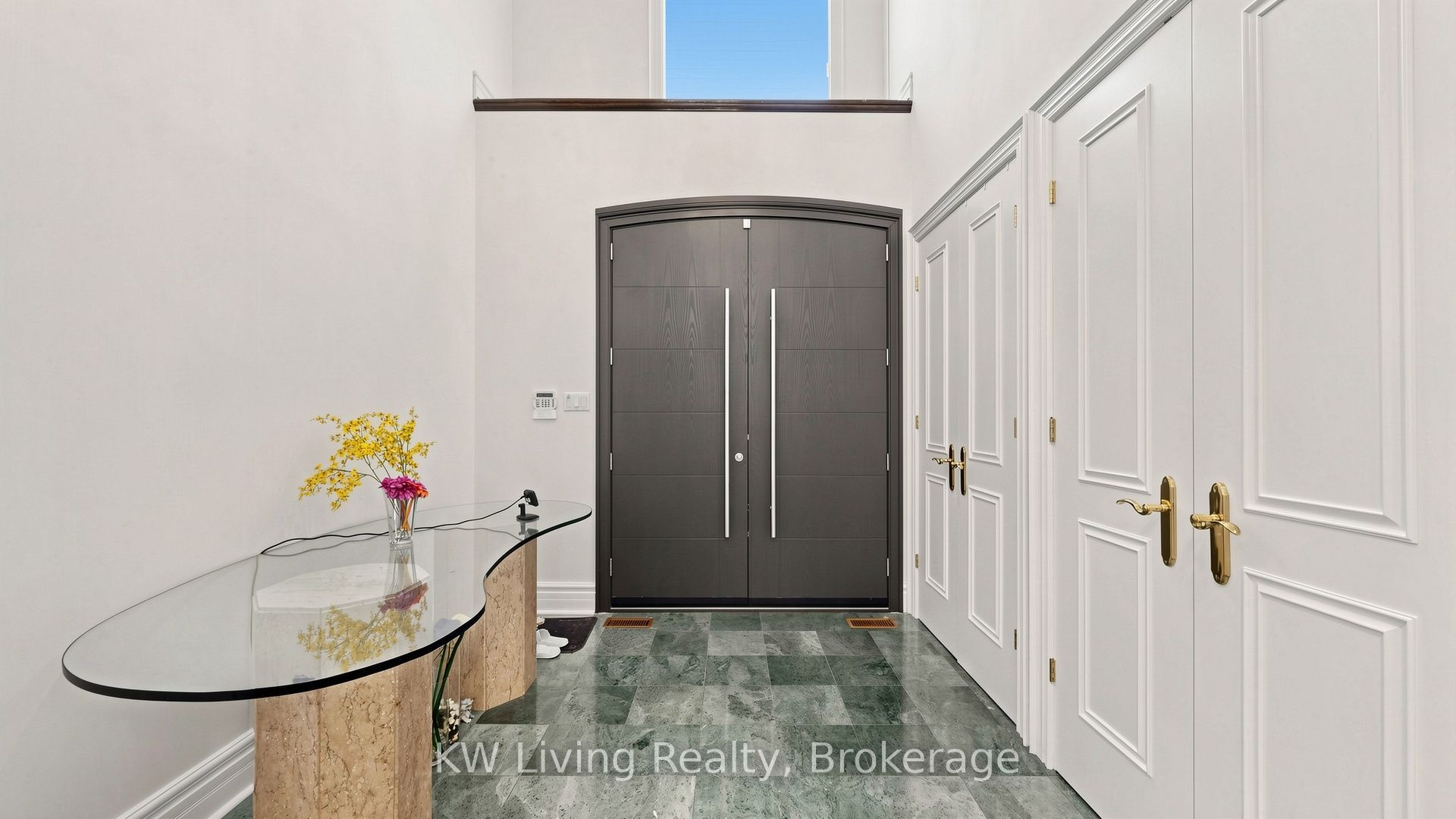 2 Cortina Court N Property Photo 23