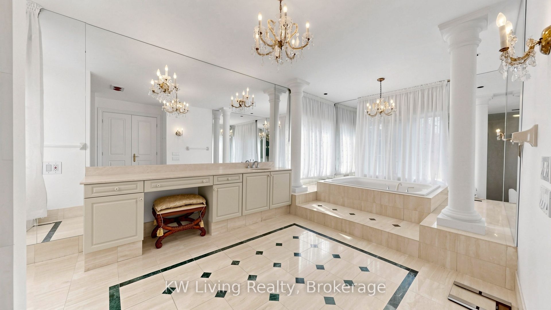 2 Cortina Court N Property Photo 35