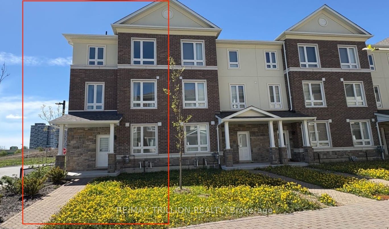 91 Massachusetts Lane Property Photo 2