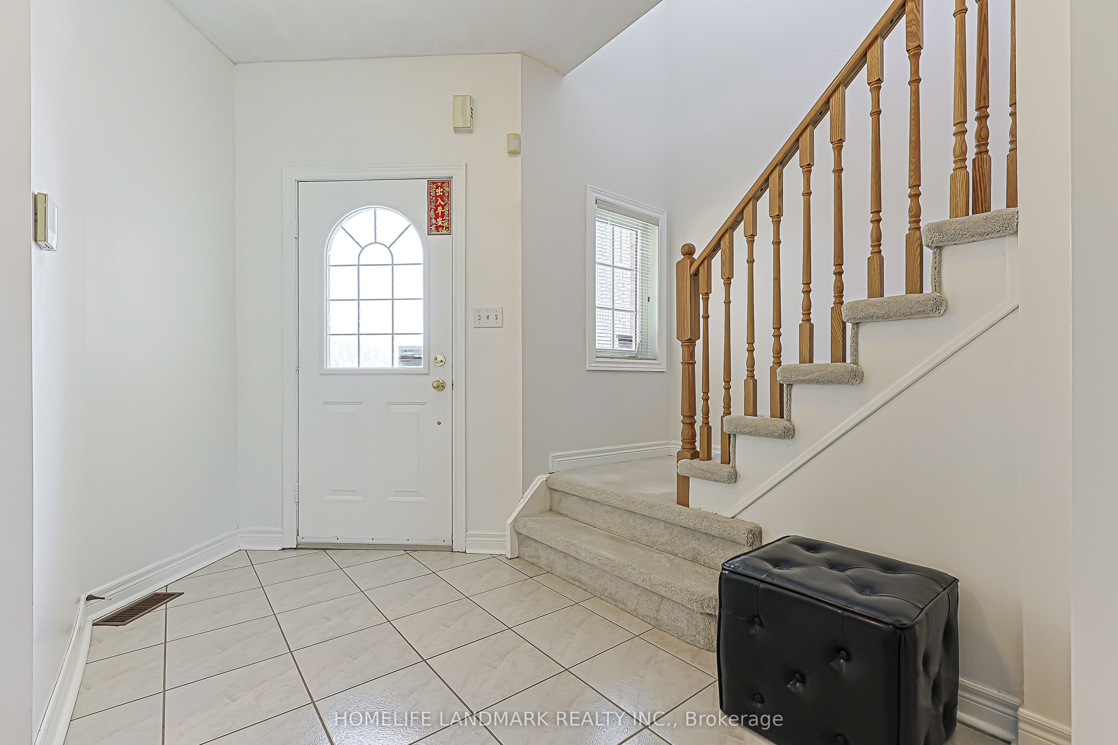 81 Eastpine Drive Property Photo 3