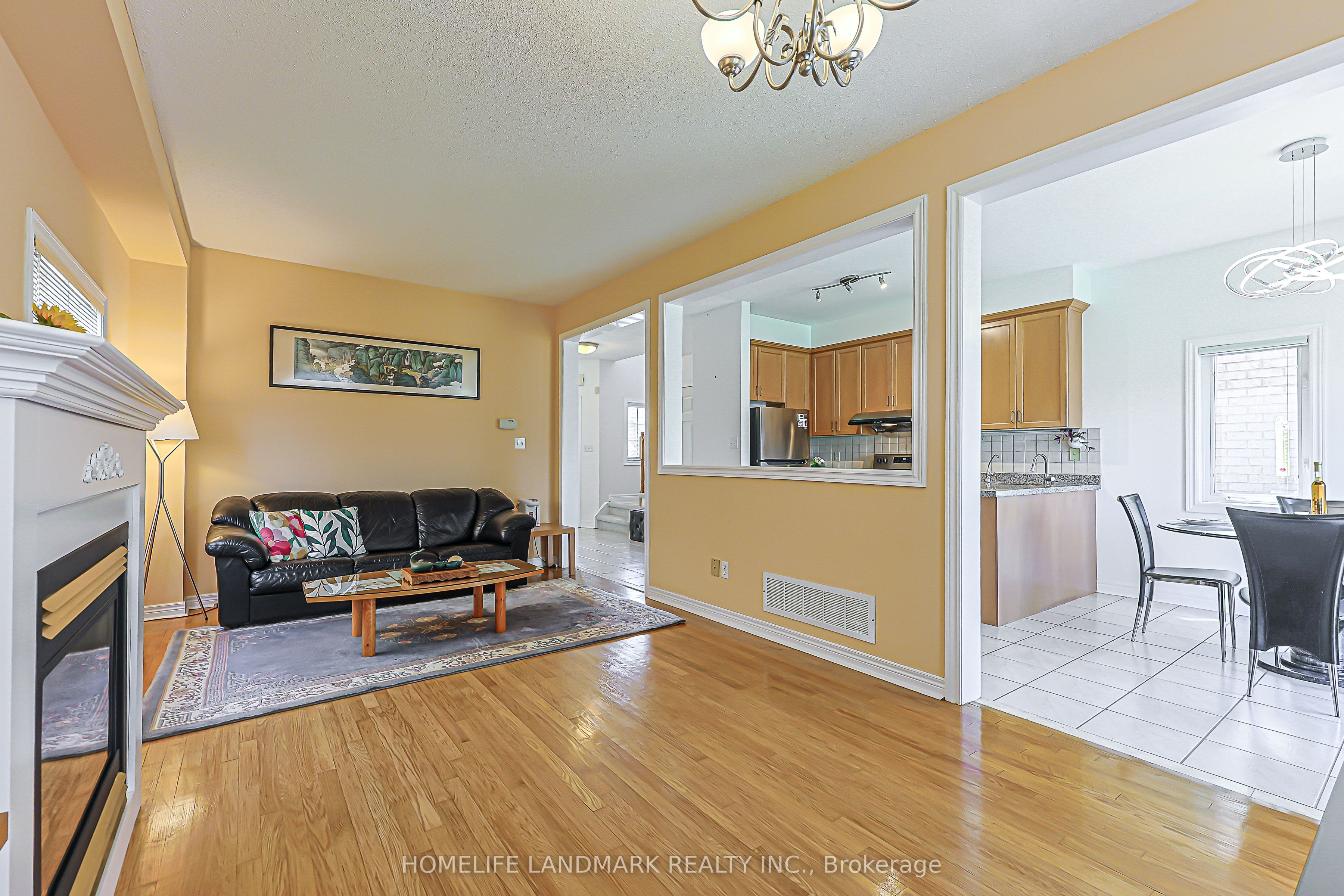 81 Eastpine Drive Property Photo 8