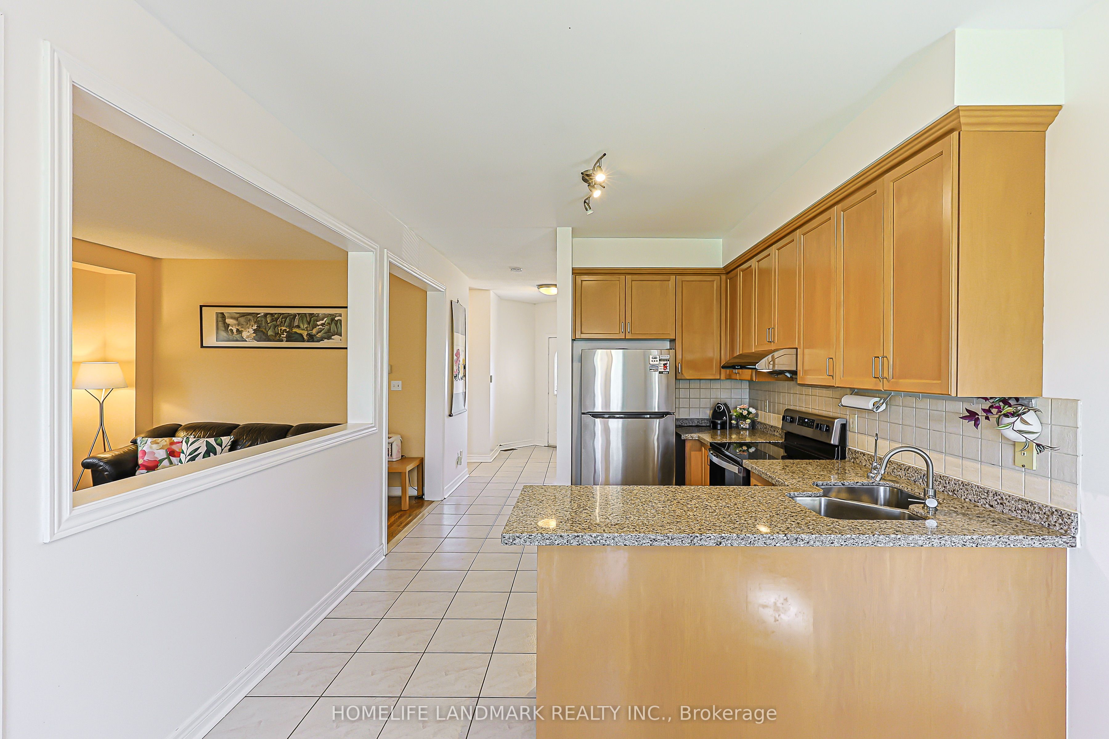 81 Eastpine Drive Property Photo 10
