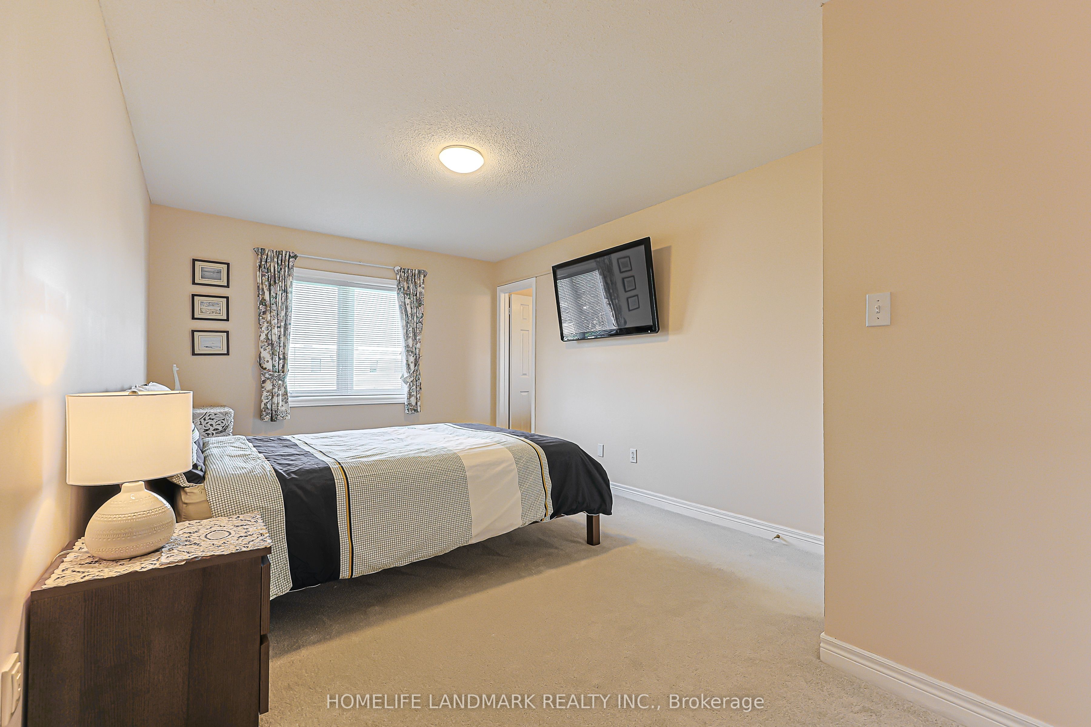 81 Eastpine Drive Property Photo 19