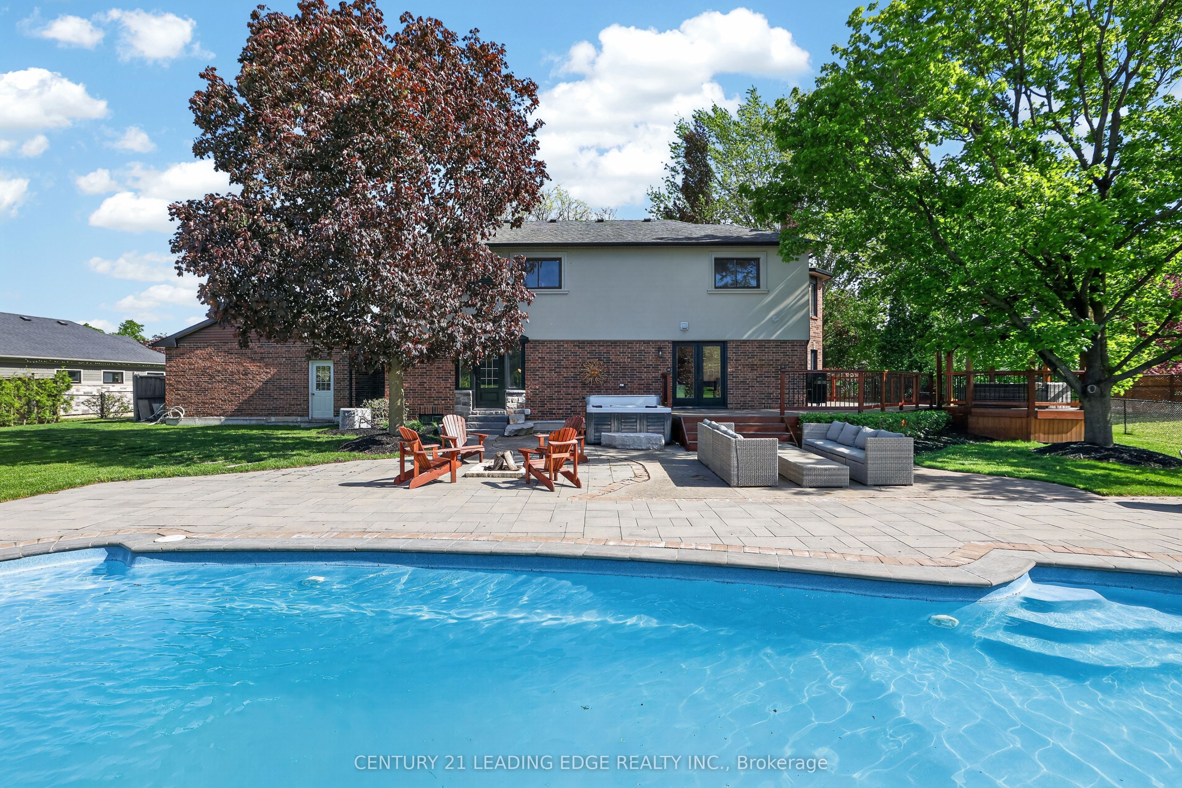 505 Aintree Drive Property Photo 42