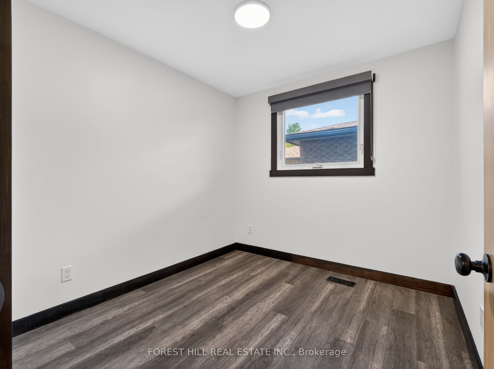 35 Townsend Avenue Property Photo 18