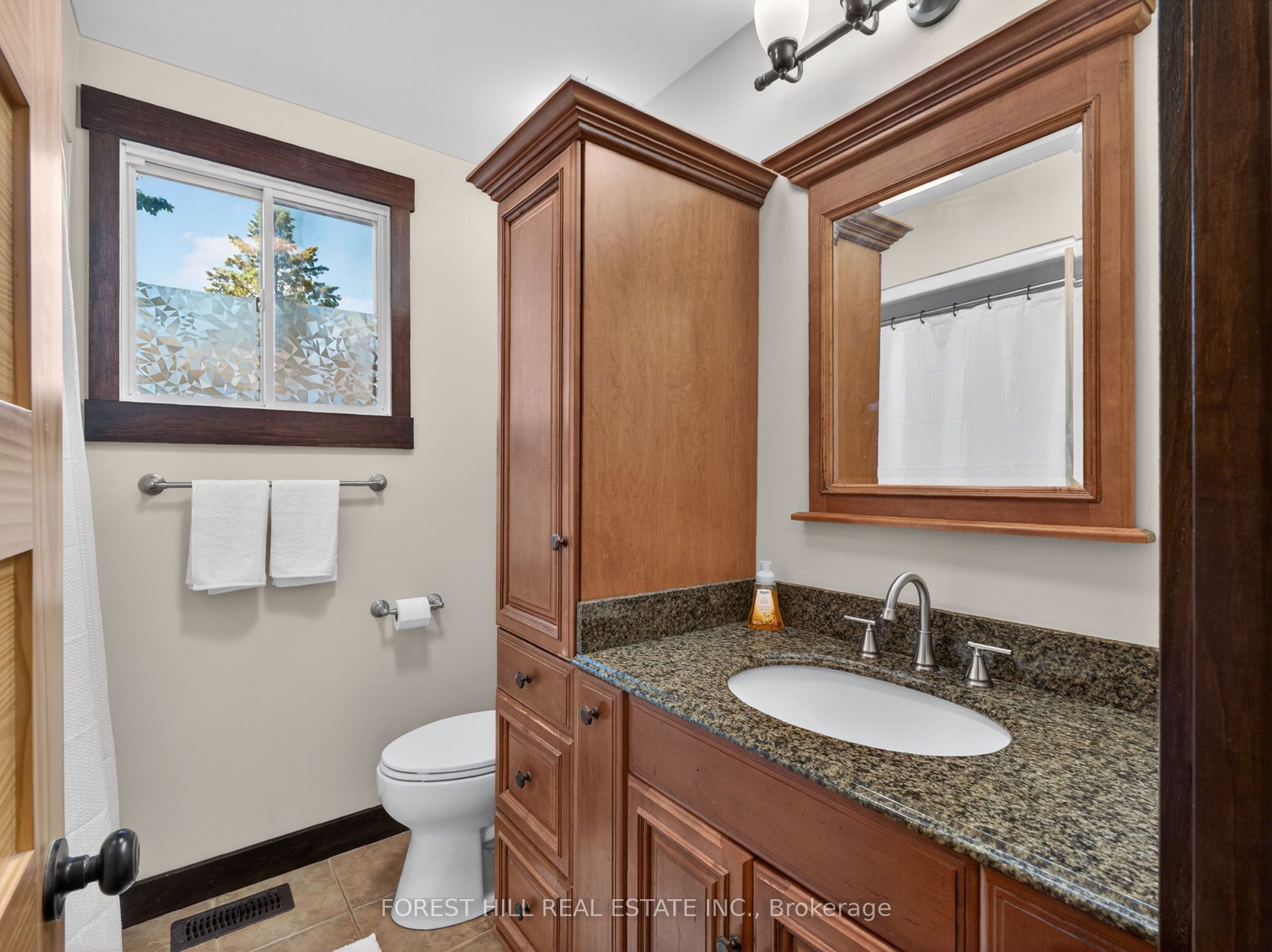 35 Townsend Avenue Property Photo 20