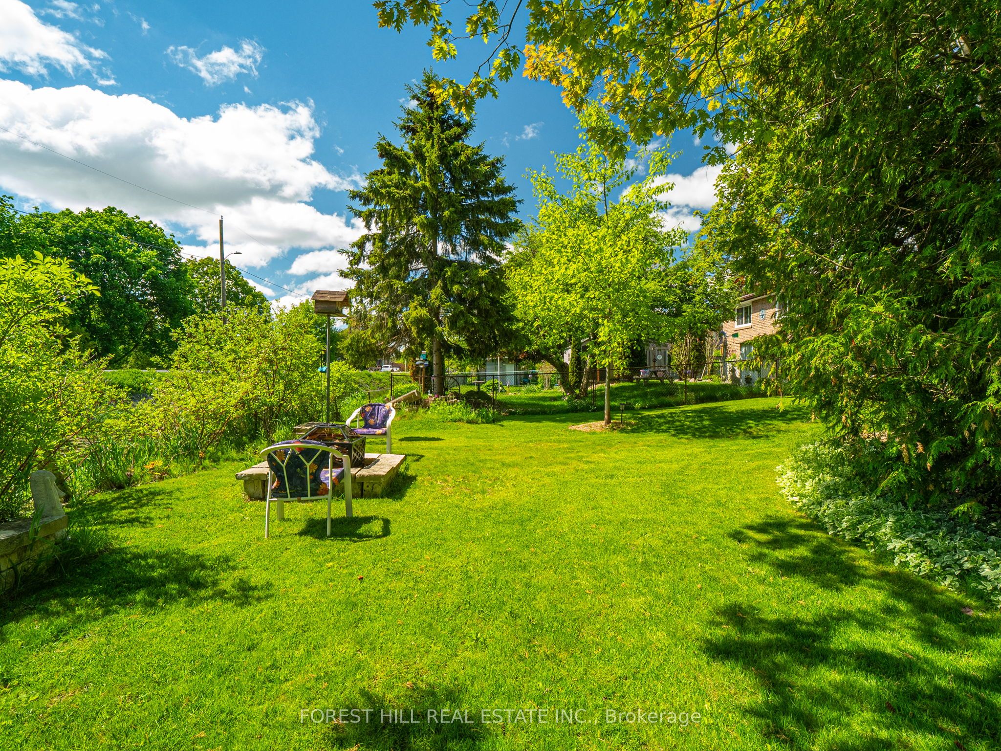35 Townsend Avenue Property Photo 27