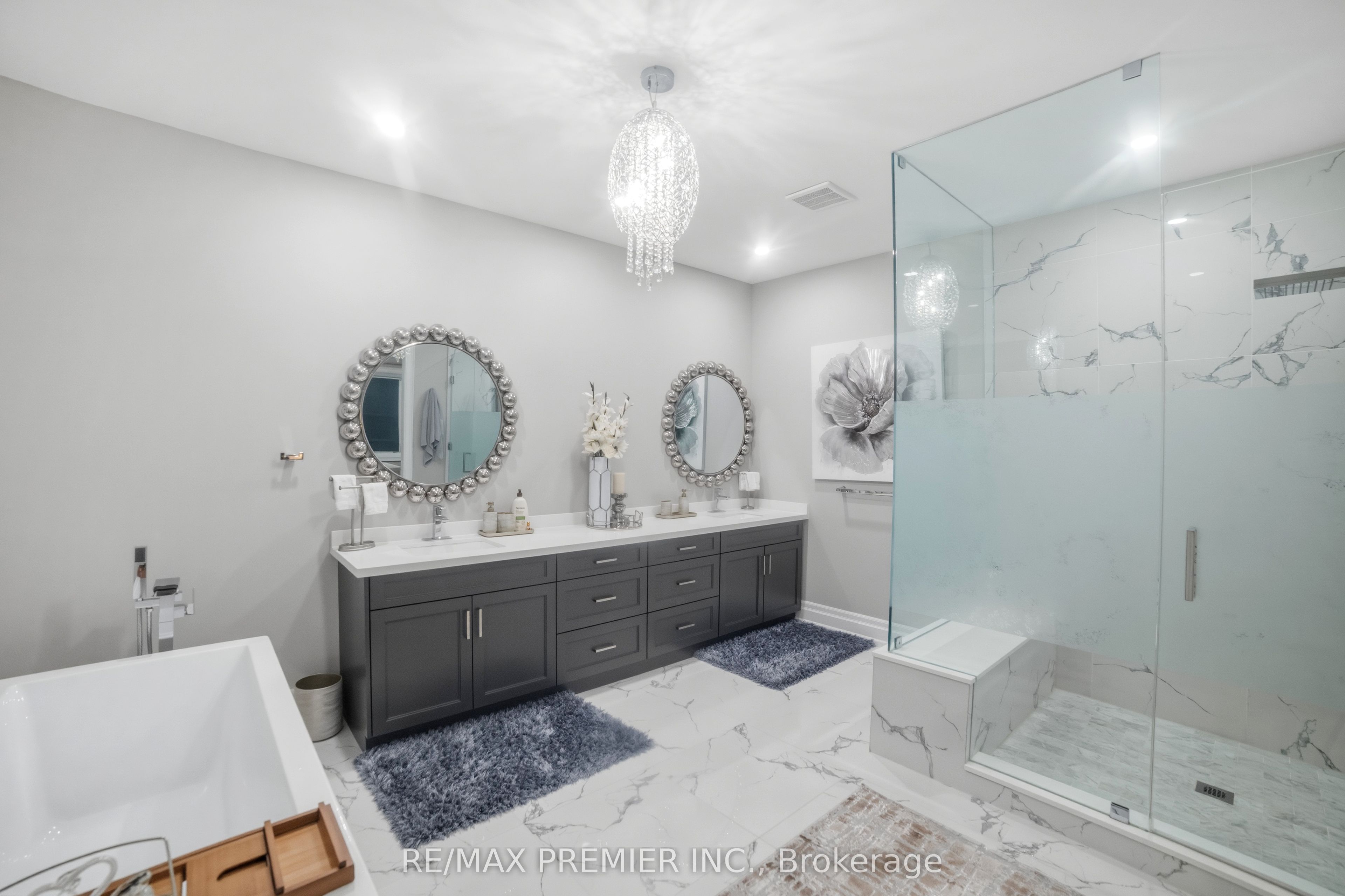 2180 King Vaughan Road Property Photo 11