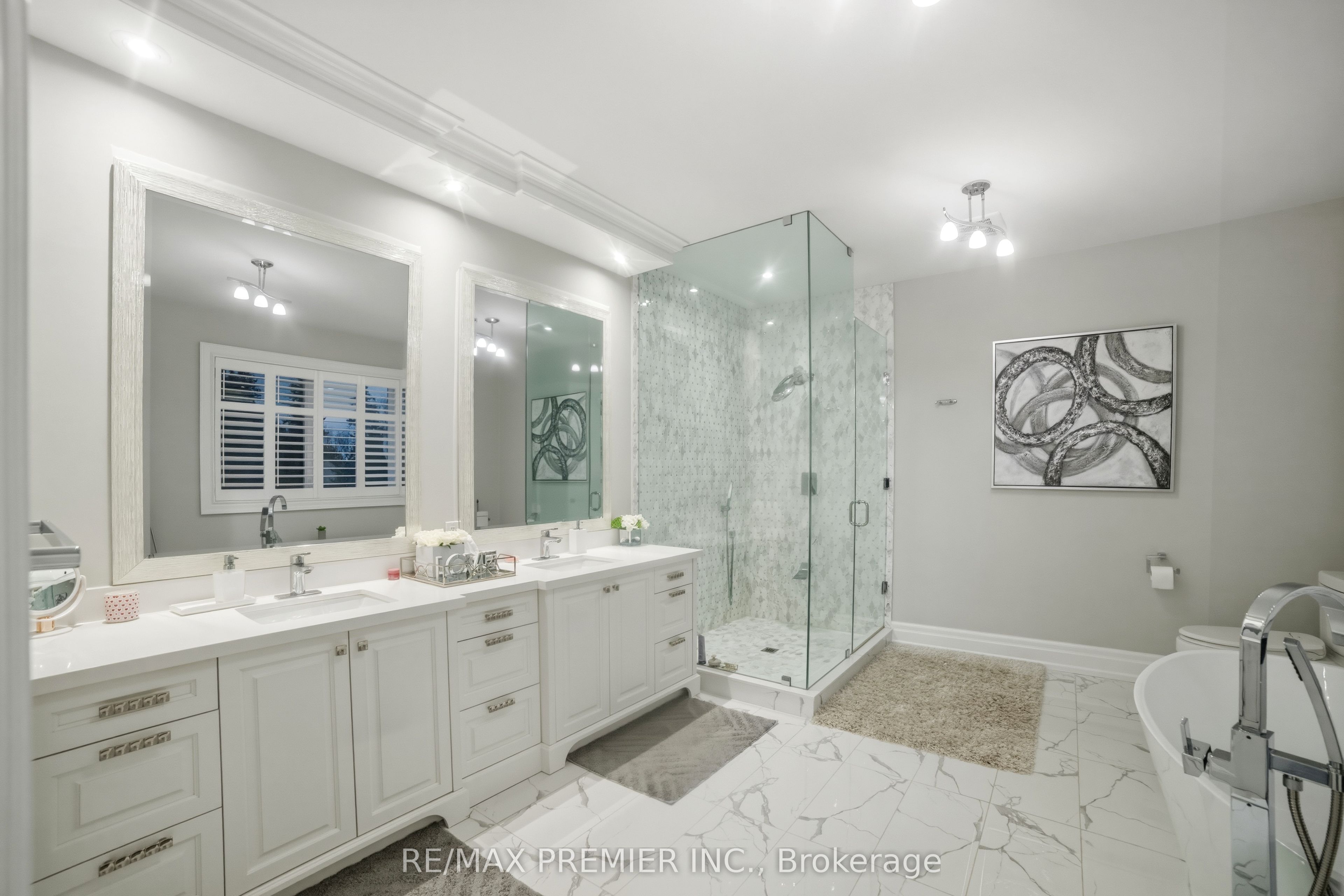 2180 King Vaughan Road Property Photo 12
