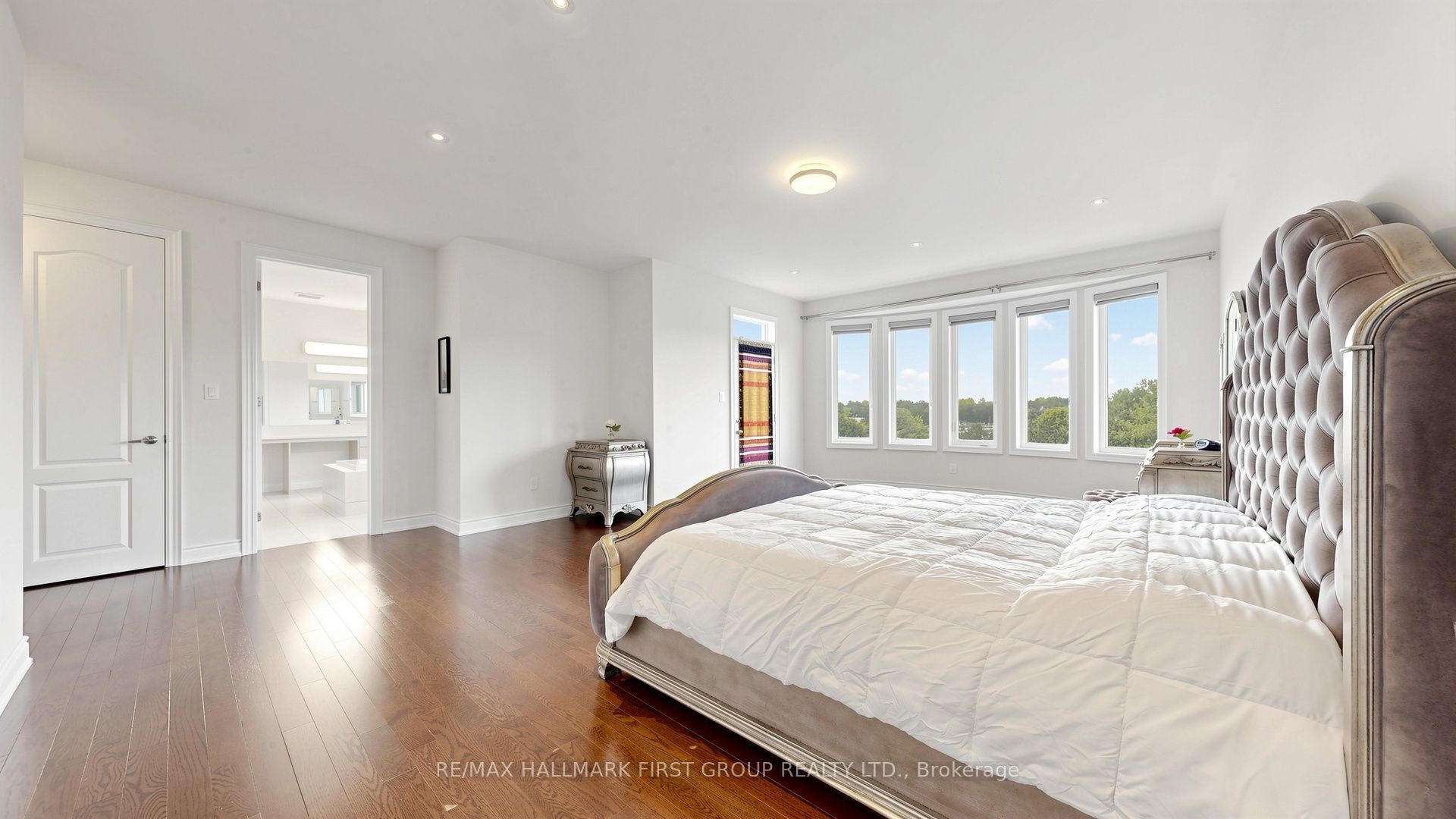 40 Hackett Street Property Photo 23