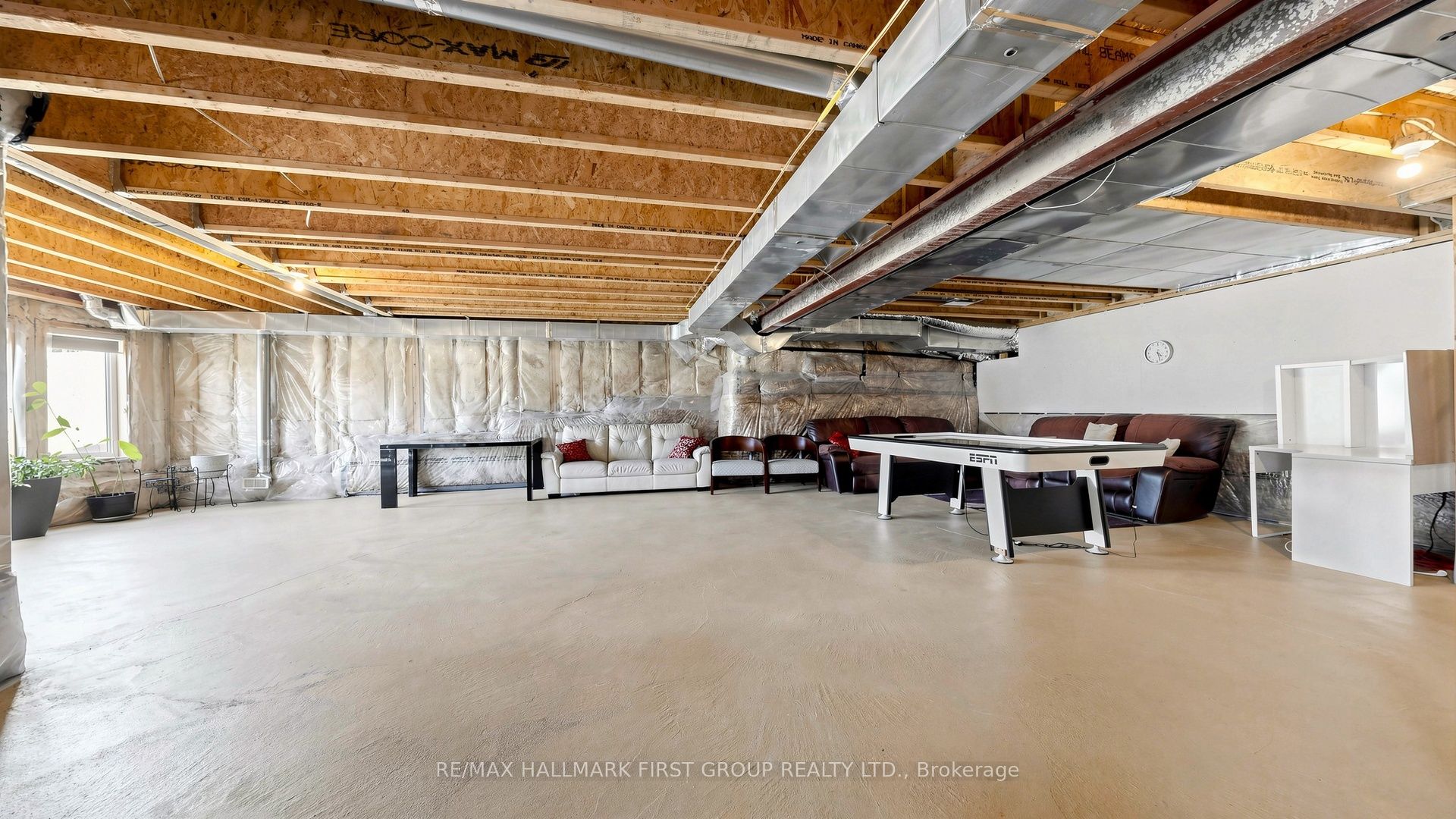 40 Hackett Street Property Photo 37