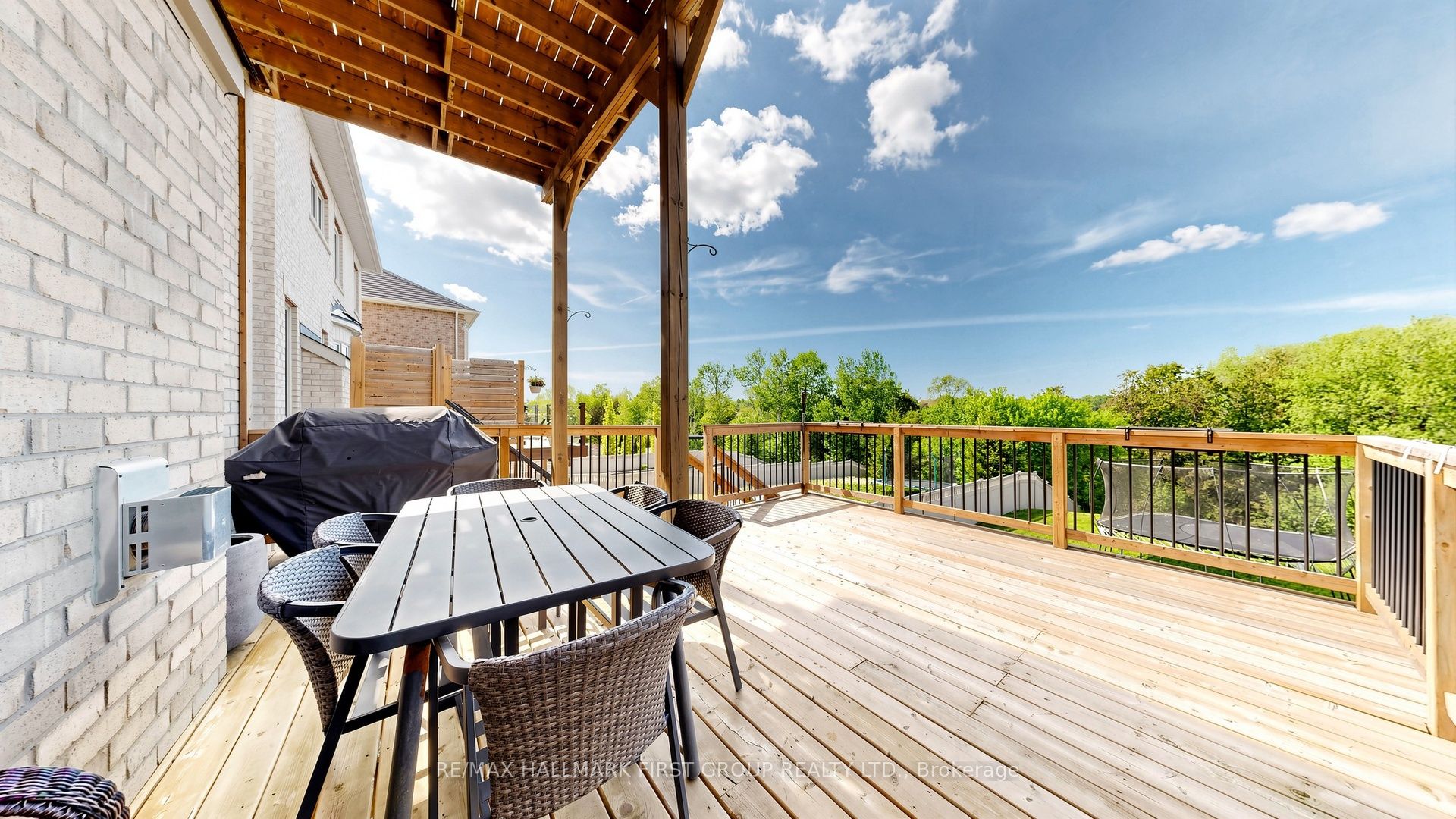 40 Hackett Street Property Photo 41