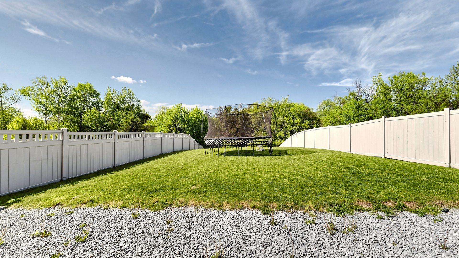 40 Hackett Street Property Photo 45