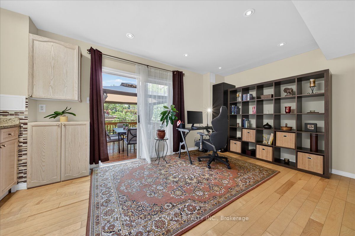 97 Yellowood Circle Property Photo 5