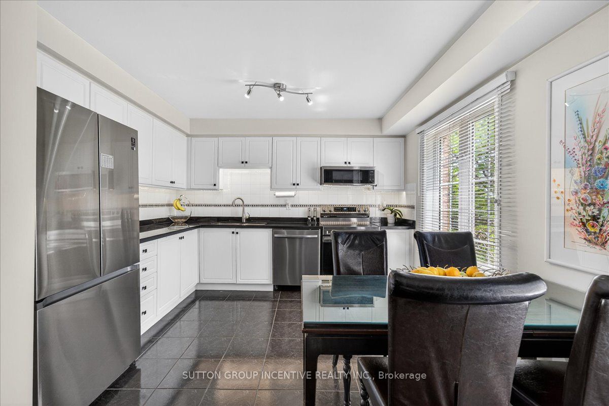 97 Yellowood Circle Property Photo 16