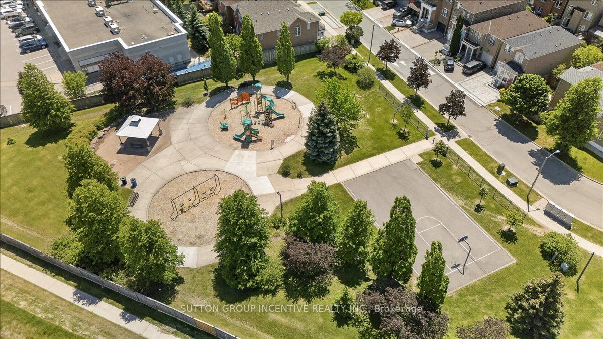 97 Yellowood Circle Property Photo 40