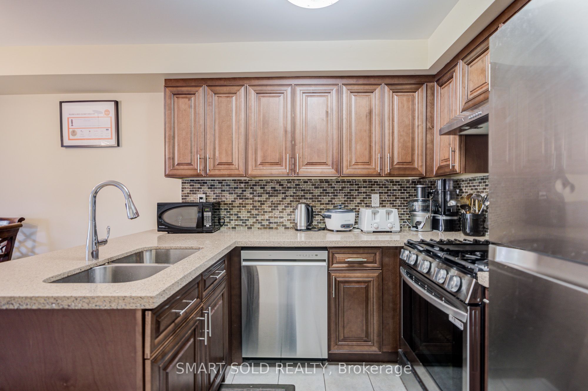 68 Denton Circle Property Photo 12