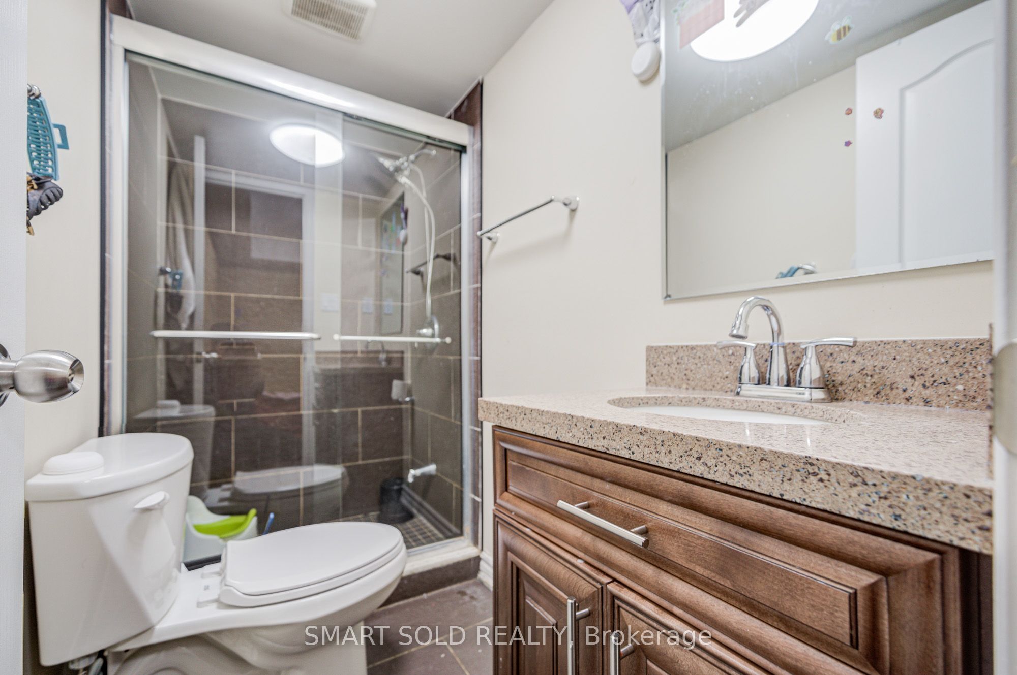 68 Denton Circle Property Photo 24