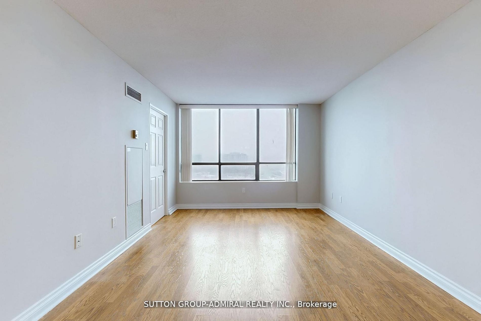 7601 Bathurst Street 1107 Property Photo 4