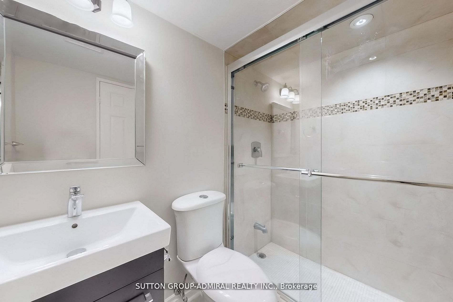 7601 Bathurst Street 1107 Property Photo 17