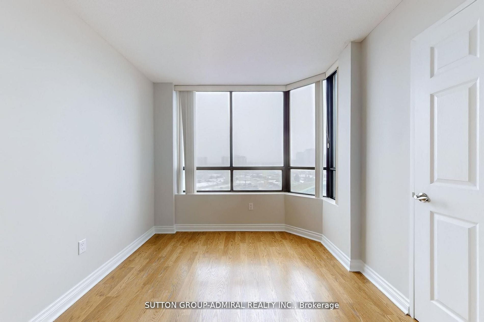 7601 Bathurst Street 1107 Property Photo 23
