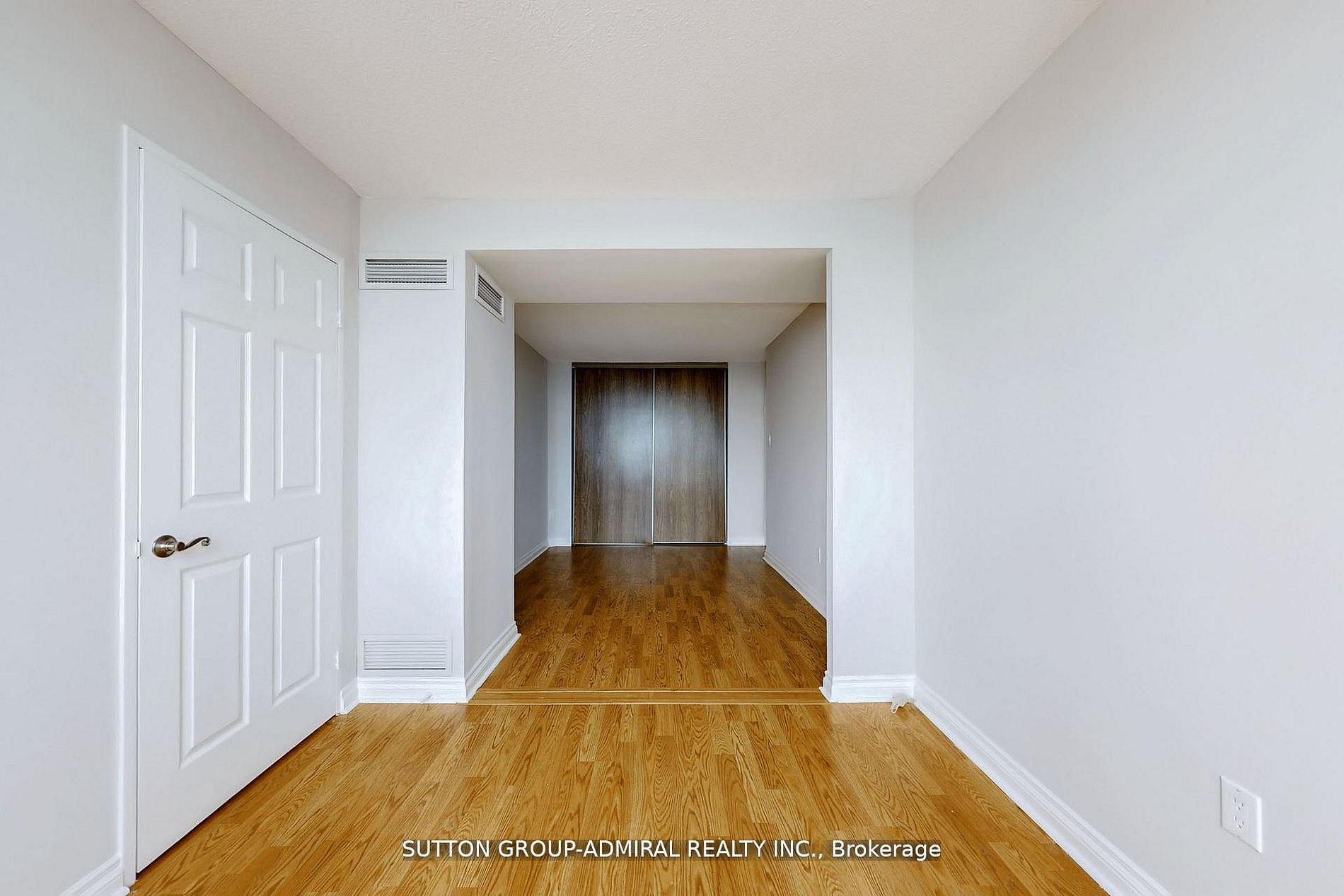 7601 Bathurst Street 1107 Property Photo 25