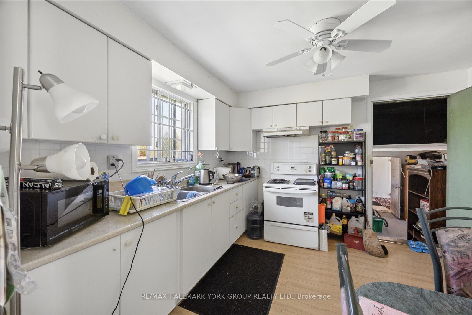 30032 Highway 48 Property Photo 10